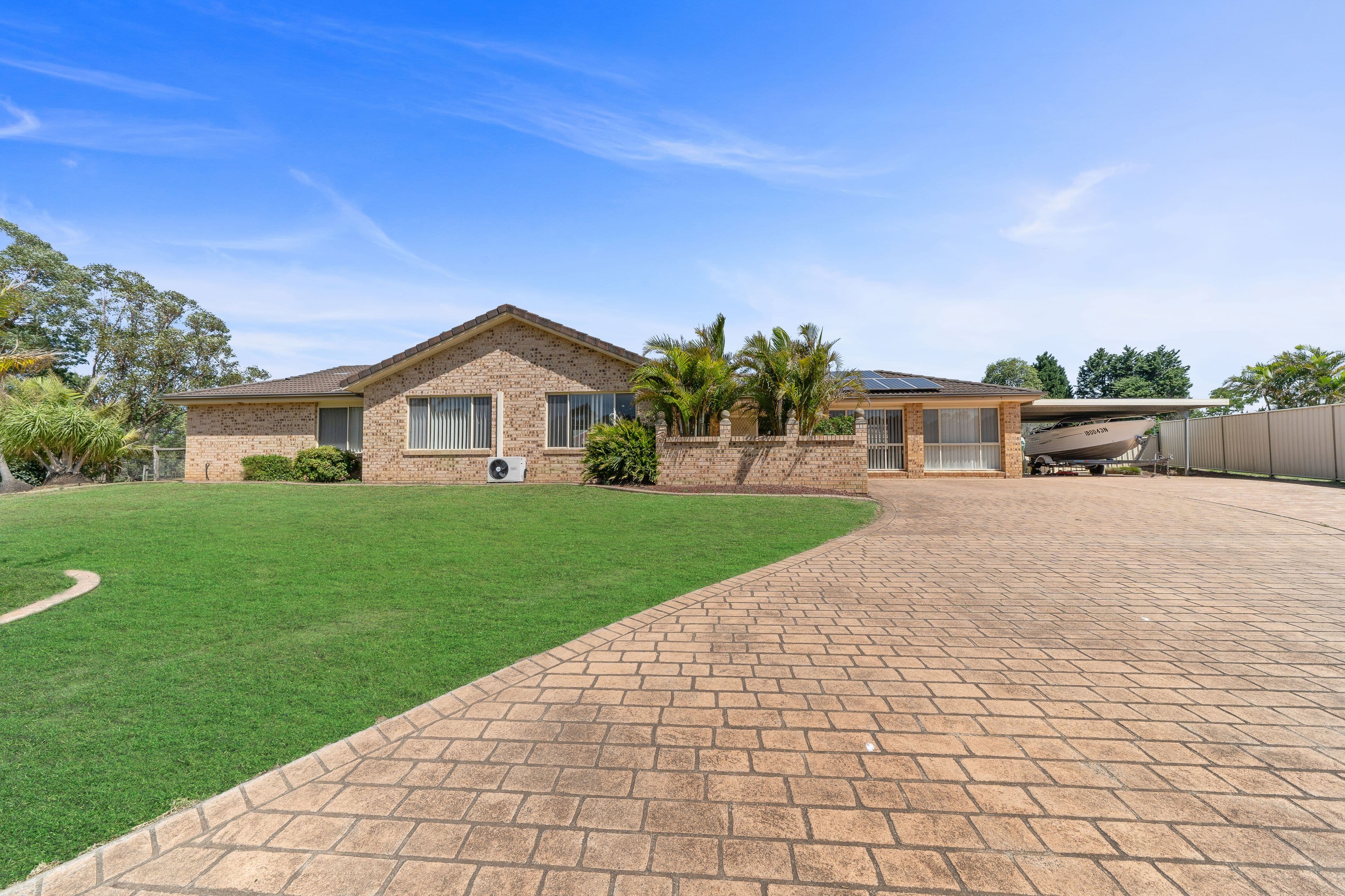 42 Tartarian Crescent, Bomaderry NSW 2541, Bomaderry - Thumbnail 2