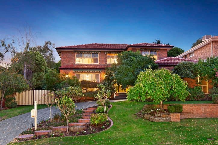 4 Maroney Court, DONCASTER EAST VIC 3109, Doncaster East - Image 1