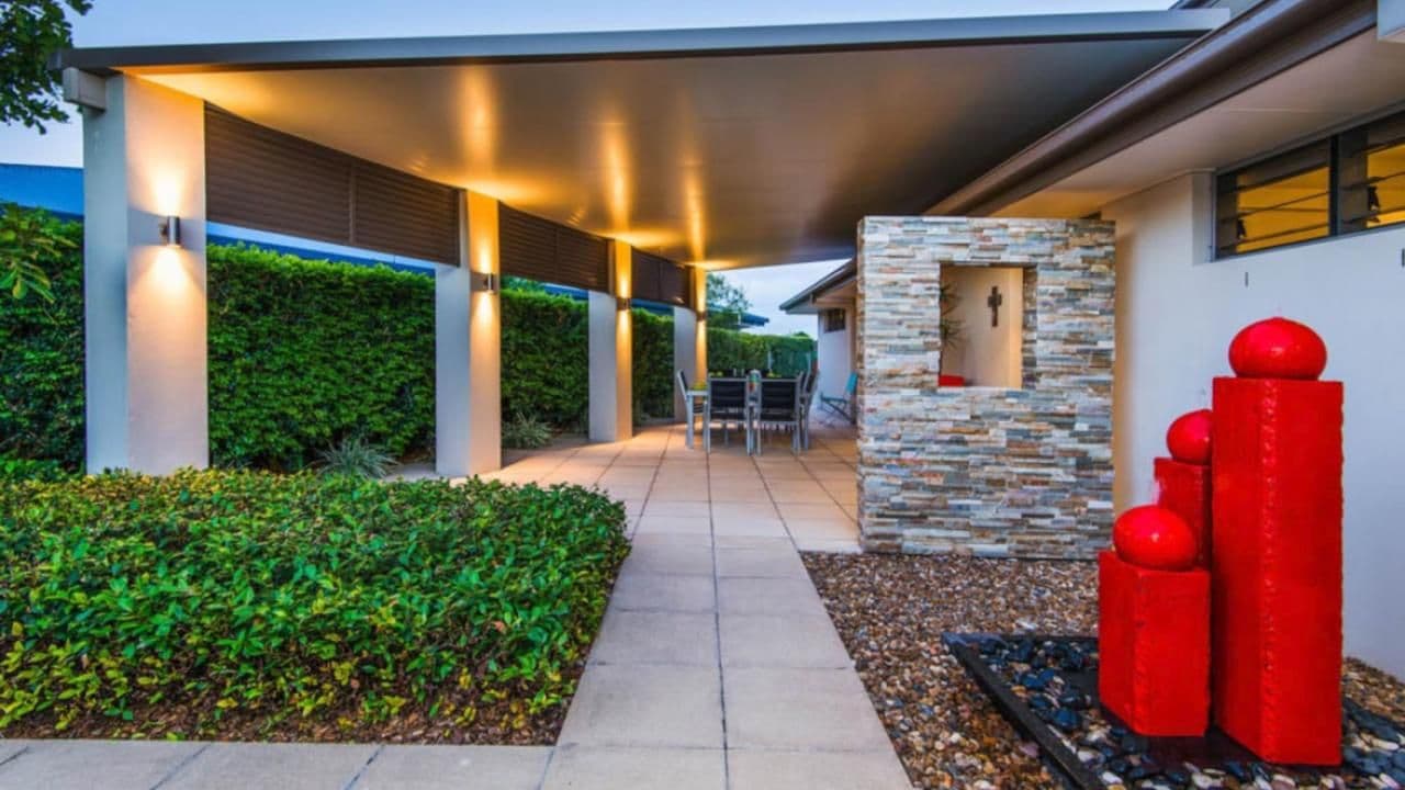 7 Namatjira Street, Paradise Point QLD 4216, Paradise Point - Thumbnail 4