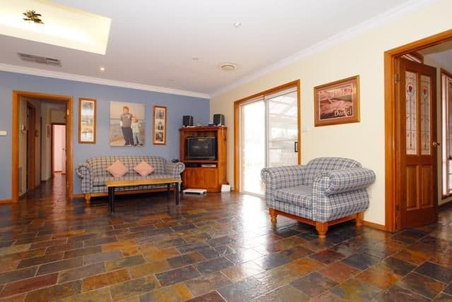 8 Lena Court, HOPPERS CROSSING VIC 3029, Hoppers Crossing - Thumbnail 6