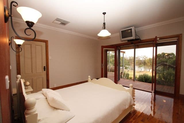 26 Barklya Crescent, Bongaree, QLD, 4507, Bongaree - Thumbnail 6