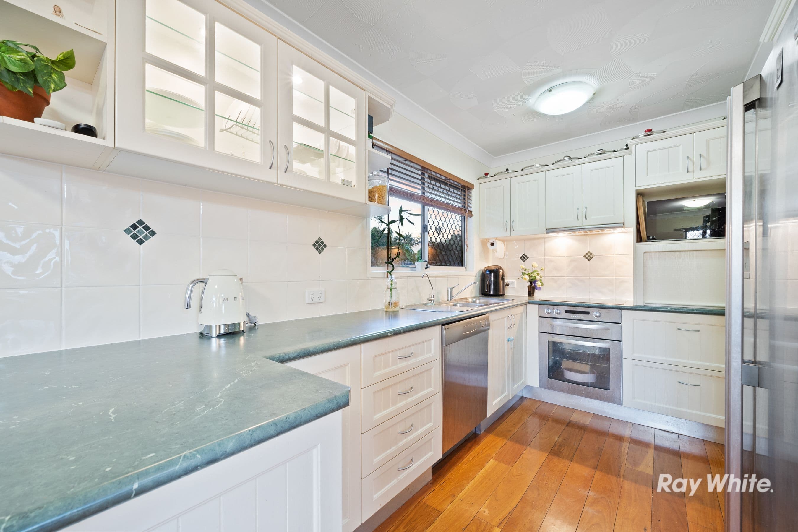 9 Glendale Crescent, Browns Plains QLD 4118, Browns Plains - Thumbnail 4