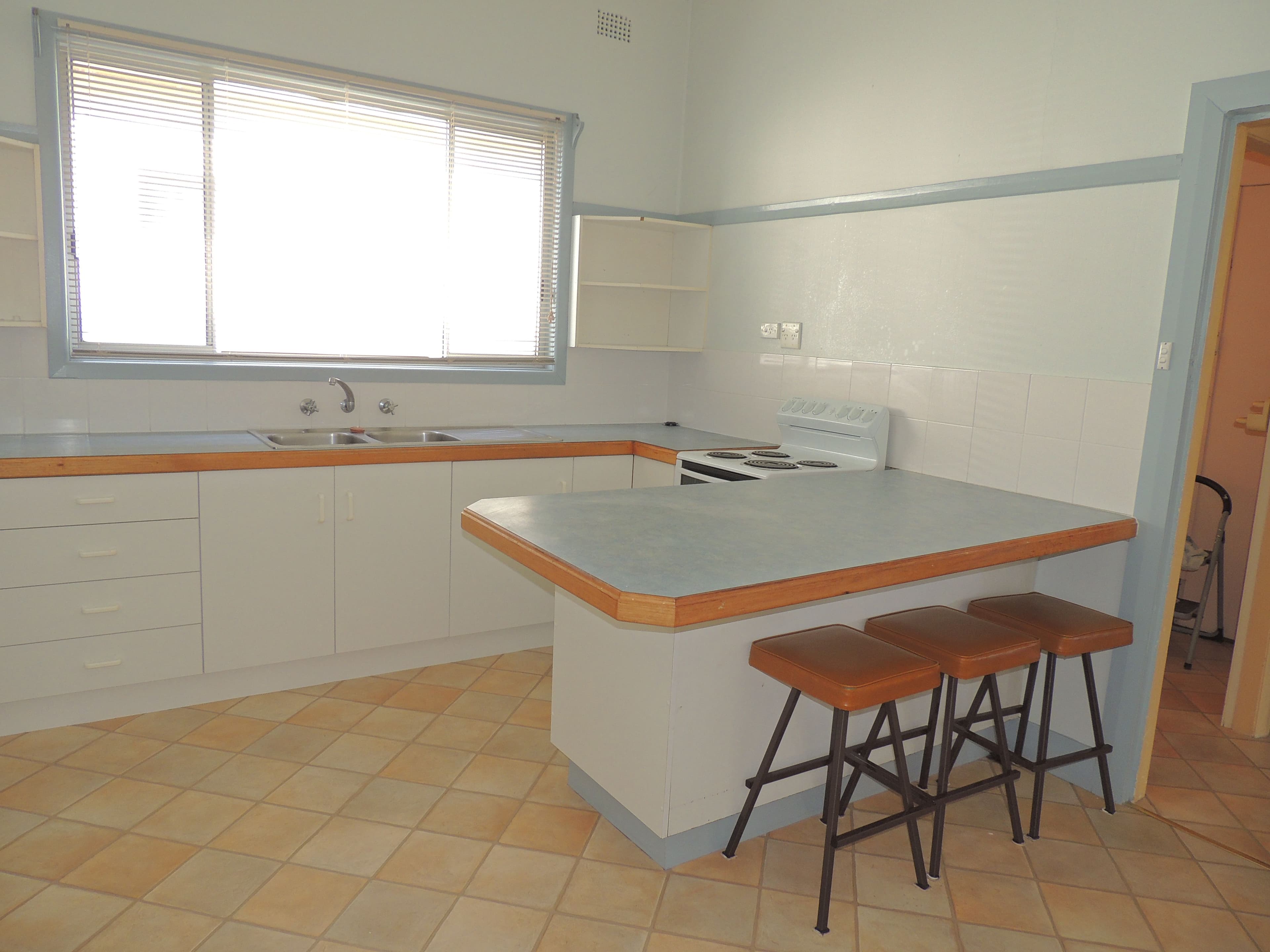 5 Elliot Street, Gloucester - Thumbnail 8
