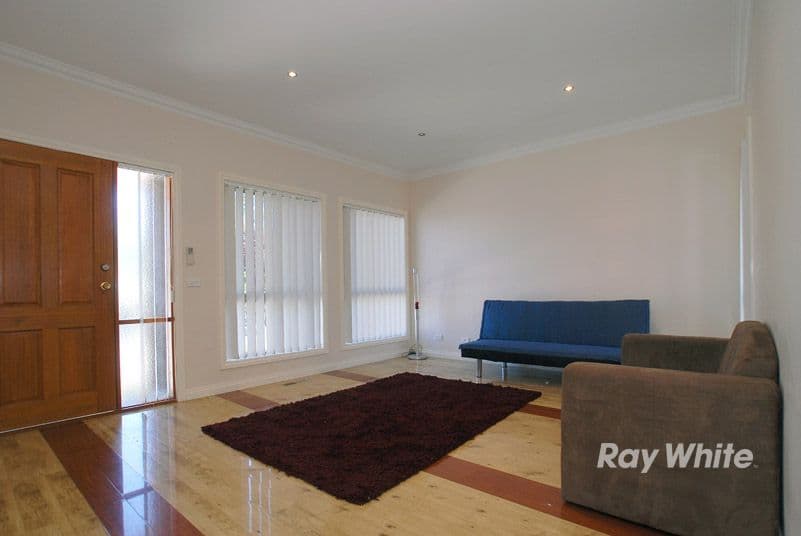 21 Birdwood Avenue, DANDENONG VIC 3175, Dandenong - Thumbnail 2