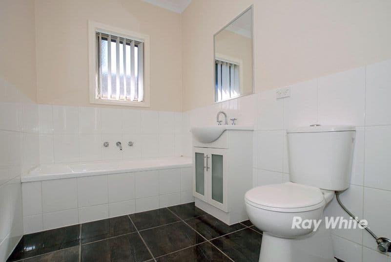 21 Birdwood Avenue, DANDENONG VIC 3175, Dandenong - Thumbnail 6