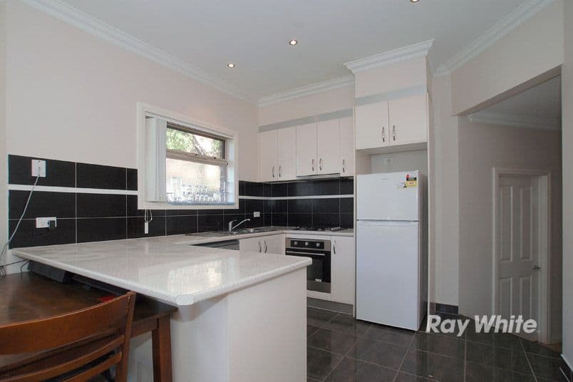 21 Birdwood Avenue, DANDENONG VIC 3175, Dandenong - Thumbnail 7