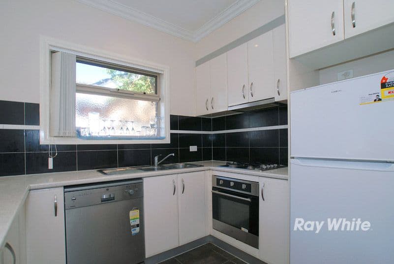 21 Birdwood Avenue, DANDENONG VIC 3175, Dandenong - Thumbnail 8