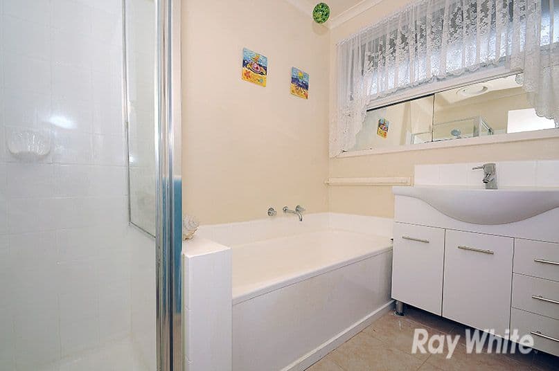 30 English Avenue, Scoresby VIC 3179, Scoresby - Thumbnail 5