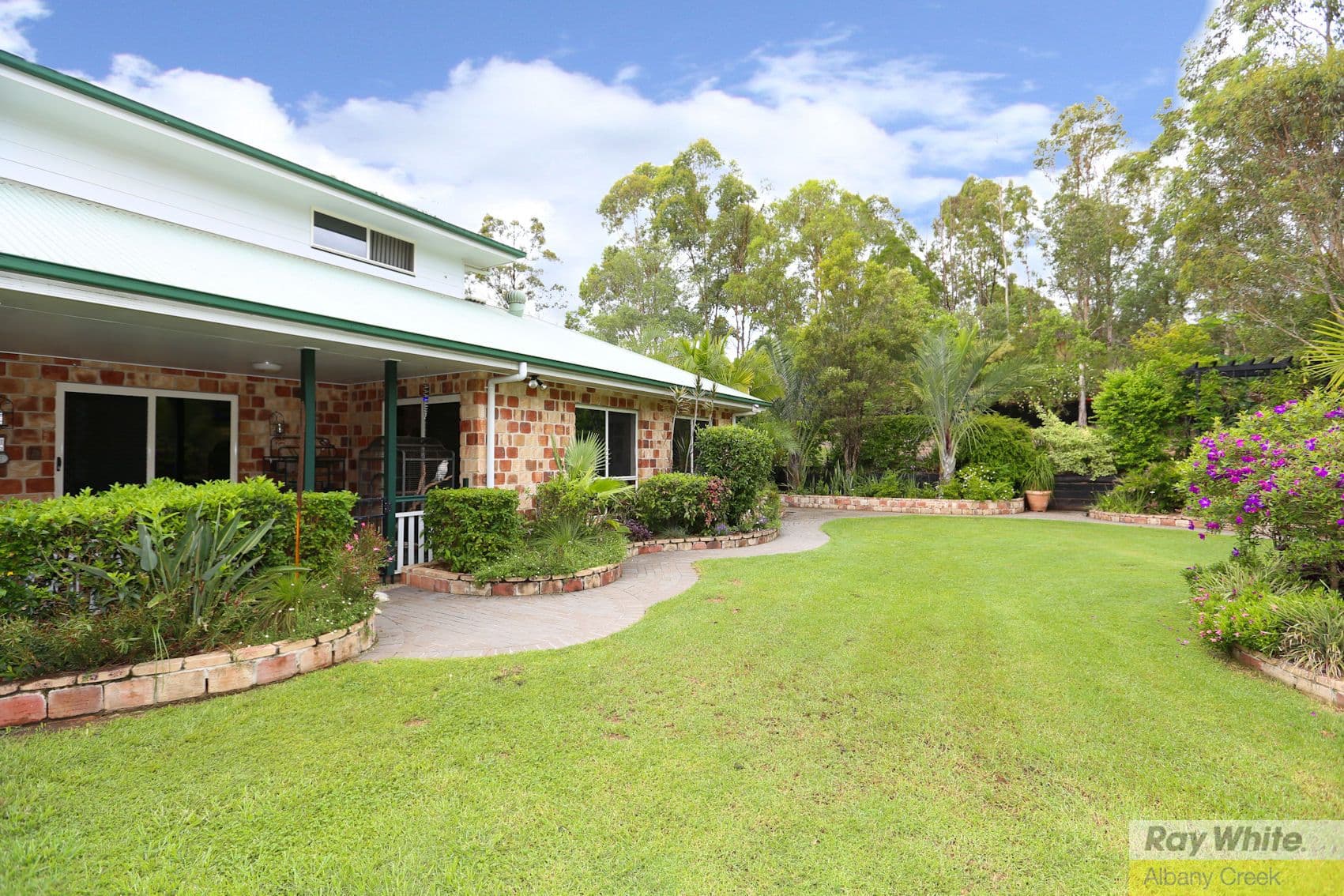 27 Bunya Lake Court, Bunya QLD 4055, Bunya - Thumbnail 2