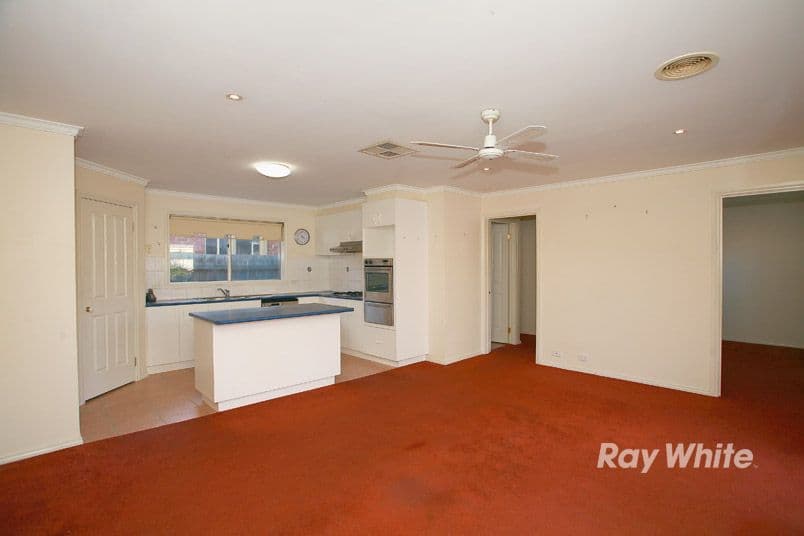 8 Butterwick Terrace, CRANBOURNE EAST VIC 3977, Cranbourne East - Thumbnail 8