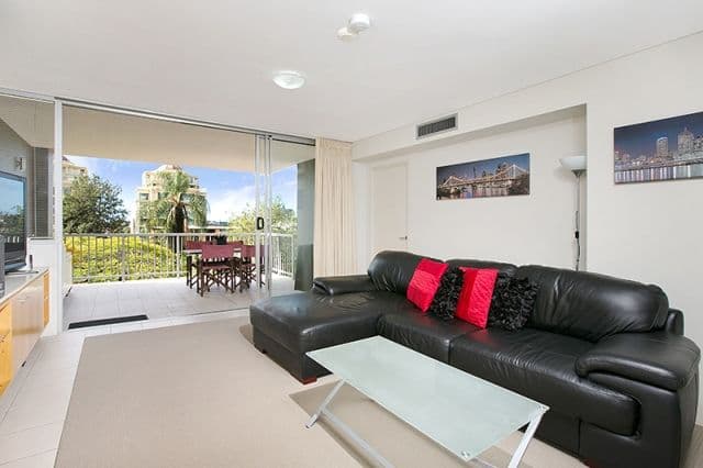 153 Lambert Street, Kangaroo Point QLD 4169, Kangaroo Point - Thumbnail 3
