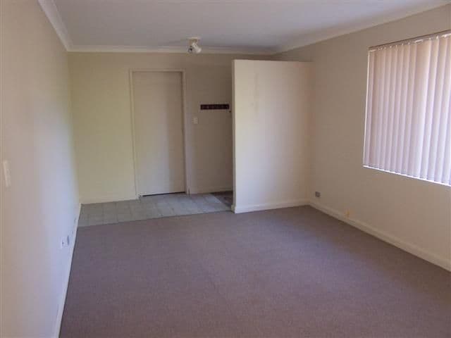 16 Ilex Way, FORRESTFIELD WA 6058, Forrestfield - Thumbnail 5