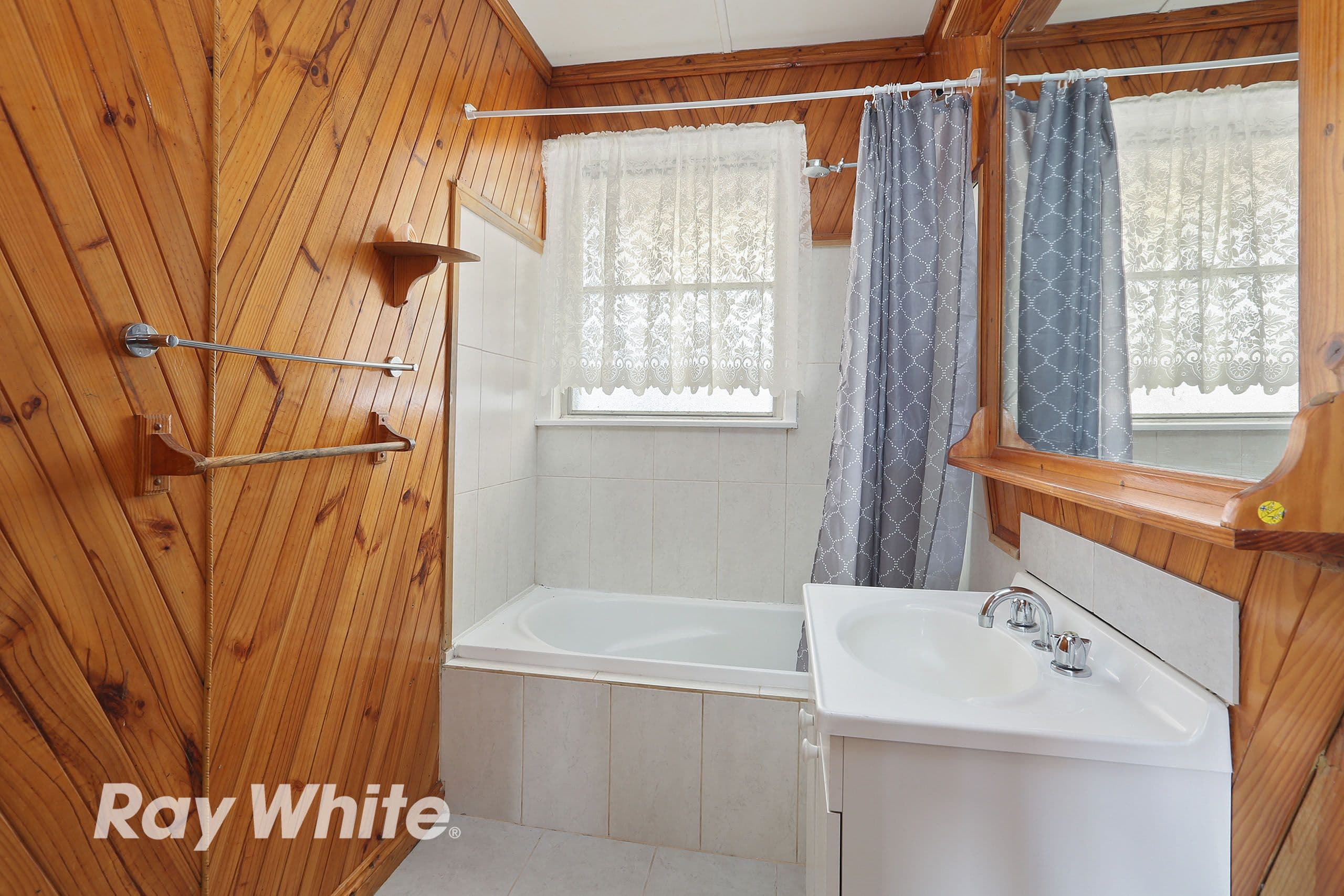 97 Vermont Avenue, Corio VIC 3214, Corio - Thumbnail 5