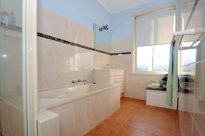 7 Laura Road, KNOXFIELD VIC 3180, Knoxfield - Thumbnail 6