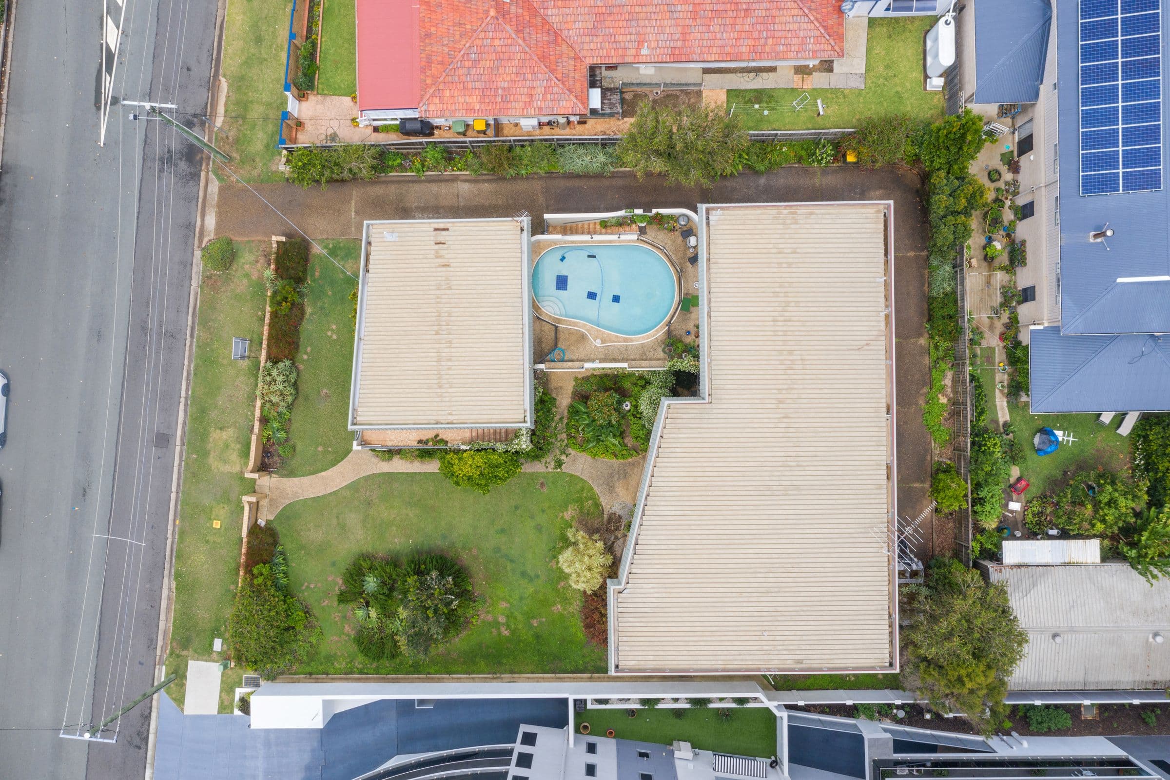 129 Flinders Parade, Scarborough QLD 4020, Scarborough - Thumbnail 2