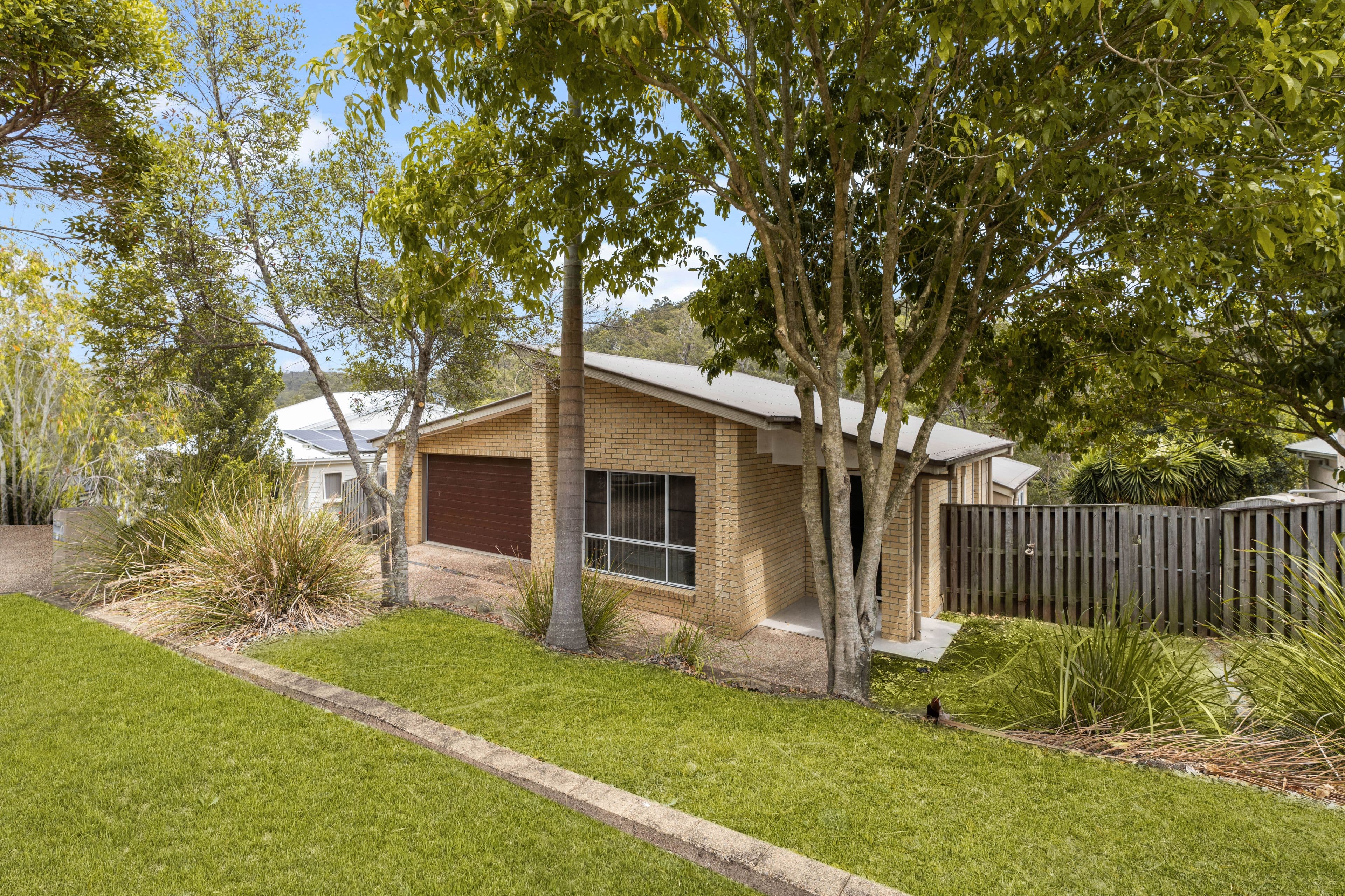 11 Castlereagh Close, Pacific Pines QLD 4211, Pacific Pines - Image 1