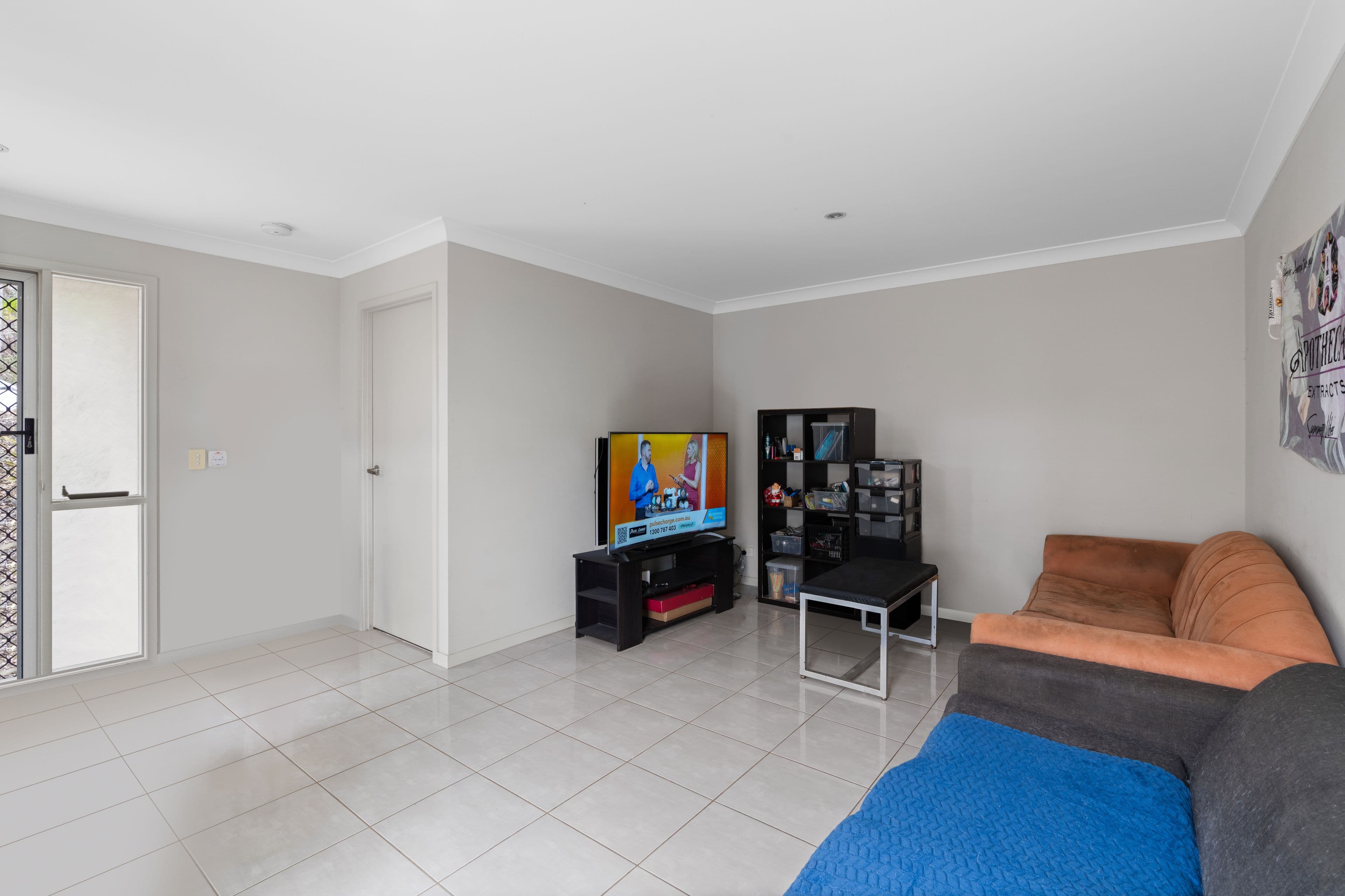 11 Castlereagh Close, Pacific Pines QLD 4211, Pacific Pines - Thumbnail 7