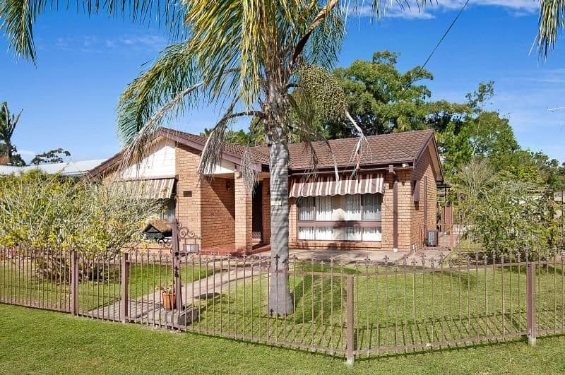 18 Gregory Street, BERKELEY VALE NSW 2261, Berkeley Vale - Thumbnail 2
