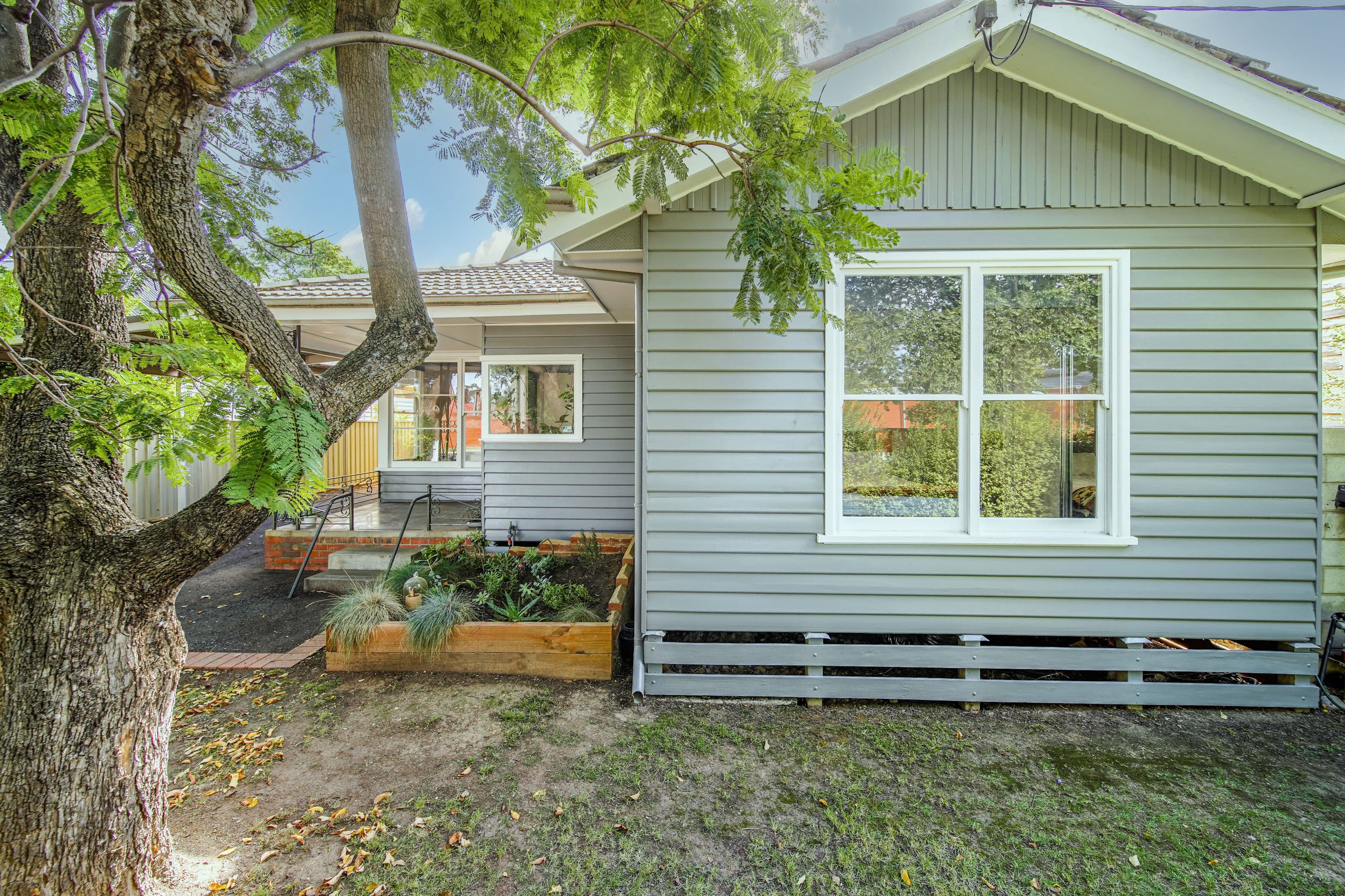 19 Weeroona Avenue, North Bendigo VIC 3550, North Bendigo - Image 1