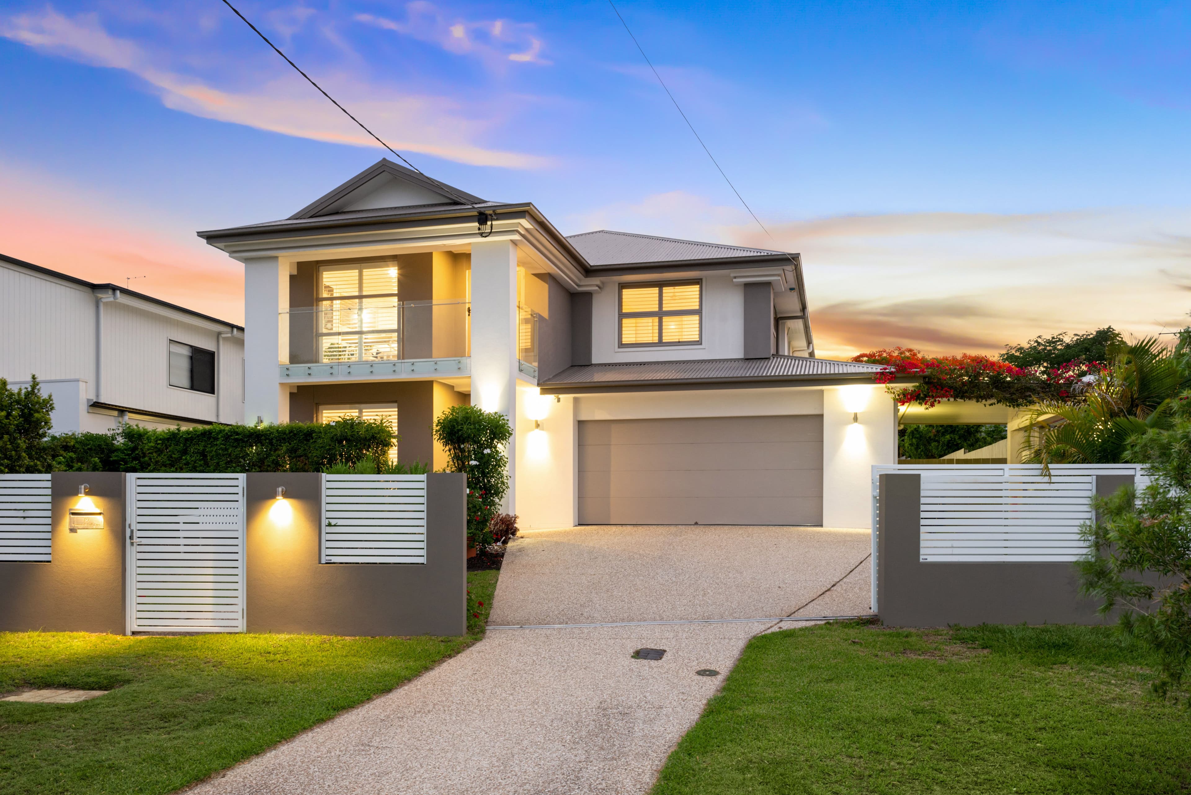 19 Viminal Hill Crescent, Seven Hills QLD 4170, Seven Hills - Image 1