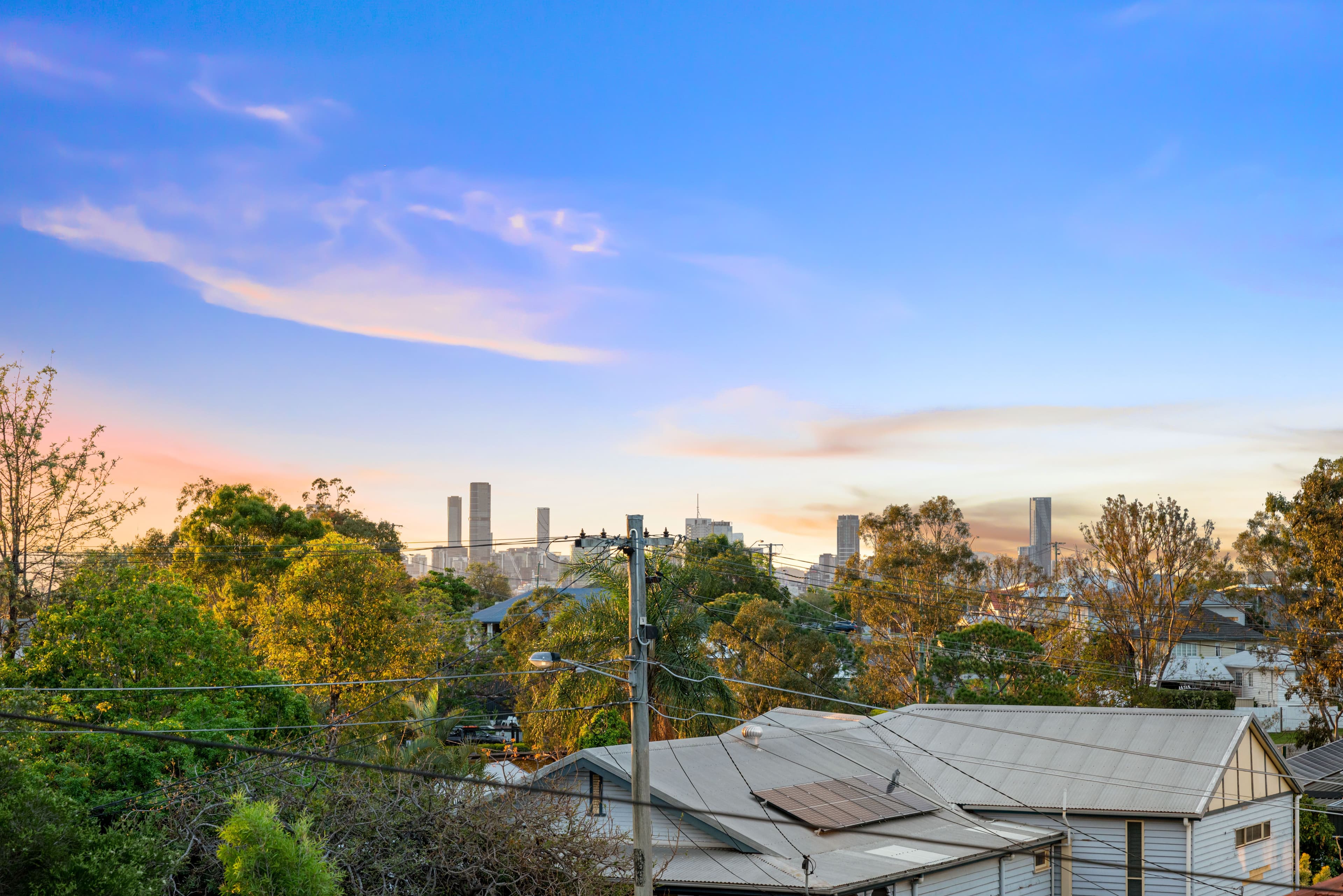 19 Viminal Hill Crescent, Seven Hills QLD 4170, Seven Hills - Thumbnail 2