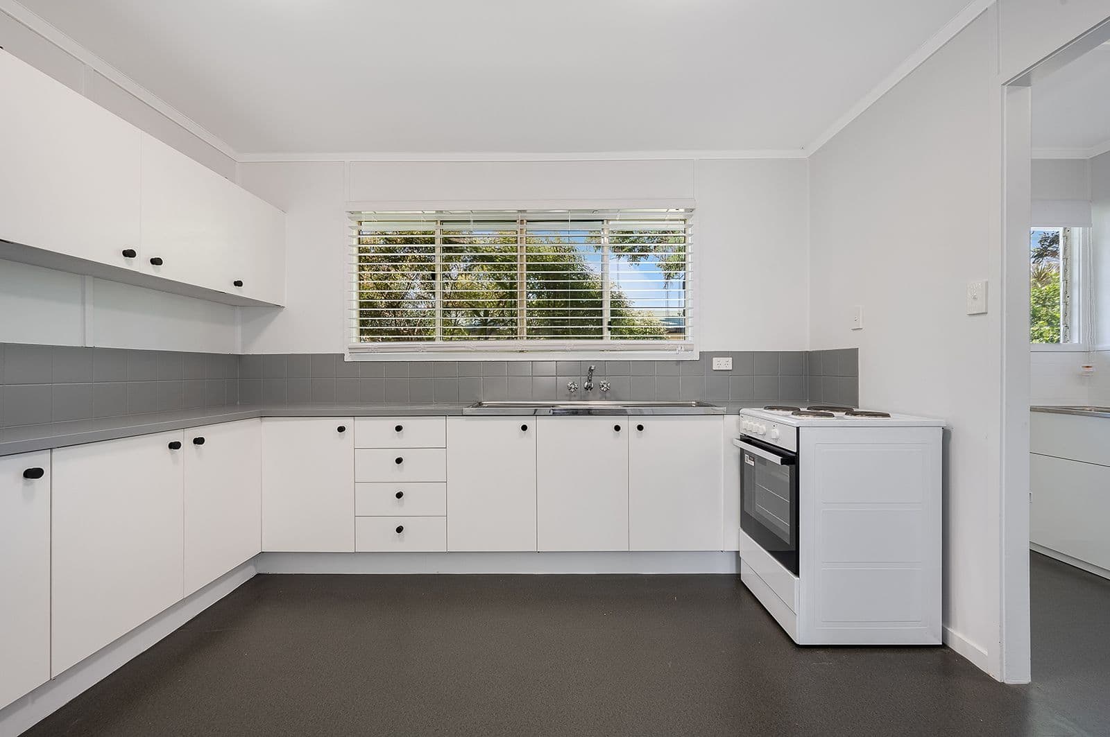 26 Mitchell Street, Lawnton QLD 4501, Lawnton - Thumbnail 3