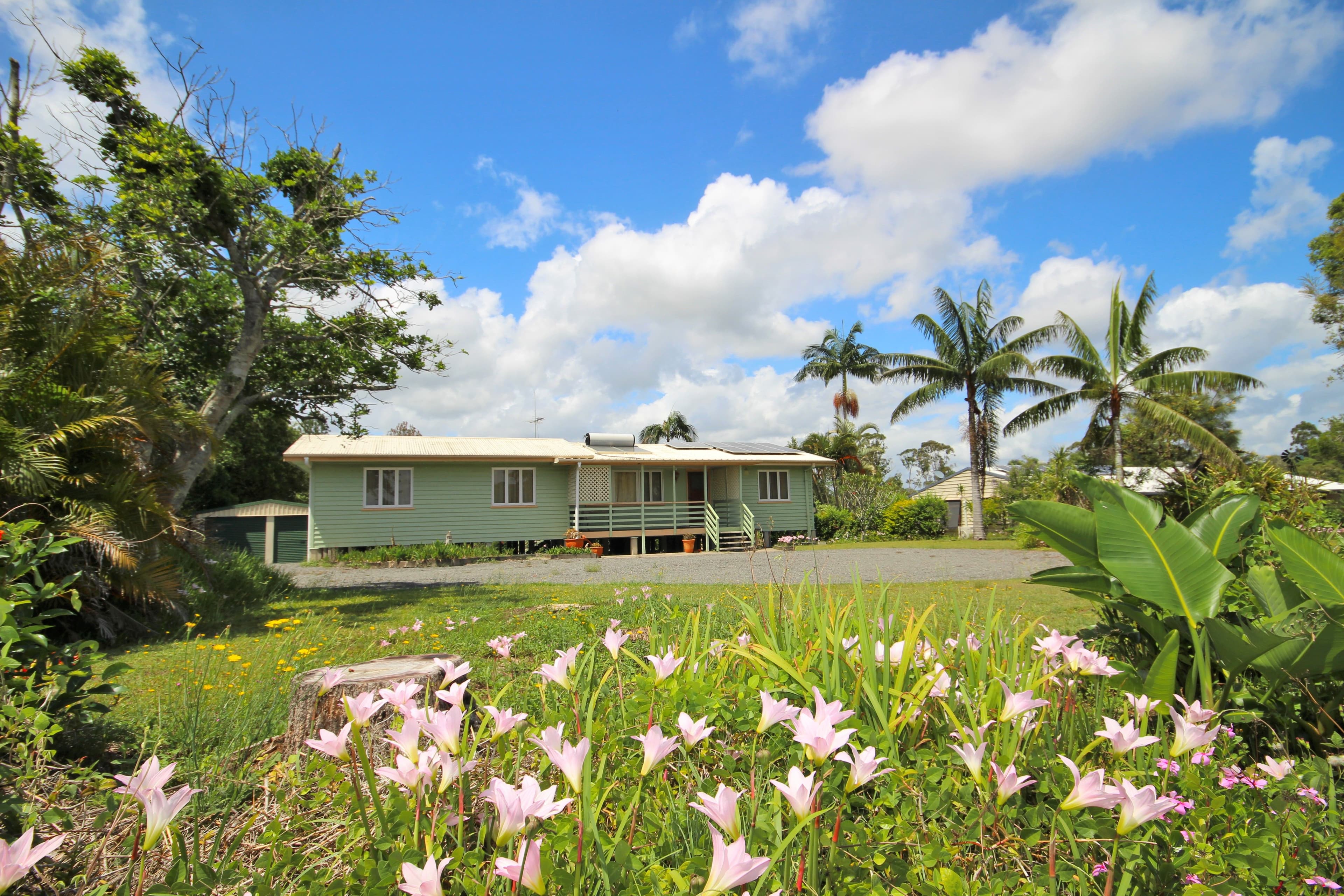 98 Kings Road, Glass House Mountains QLD 4518, Glass House Mountains - Image 1