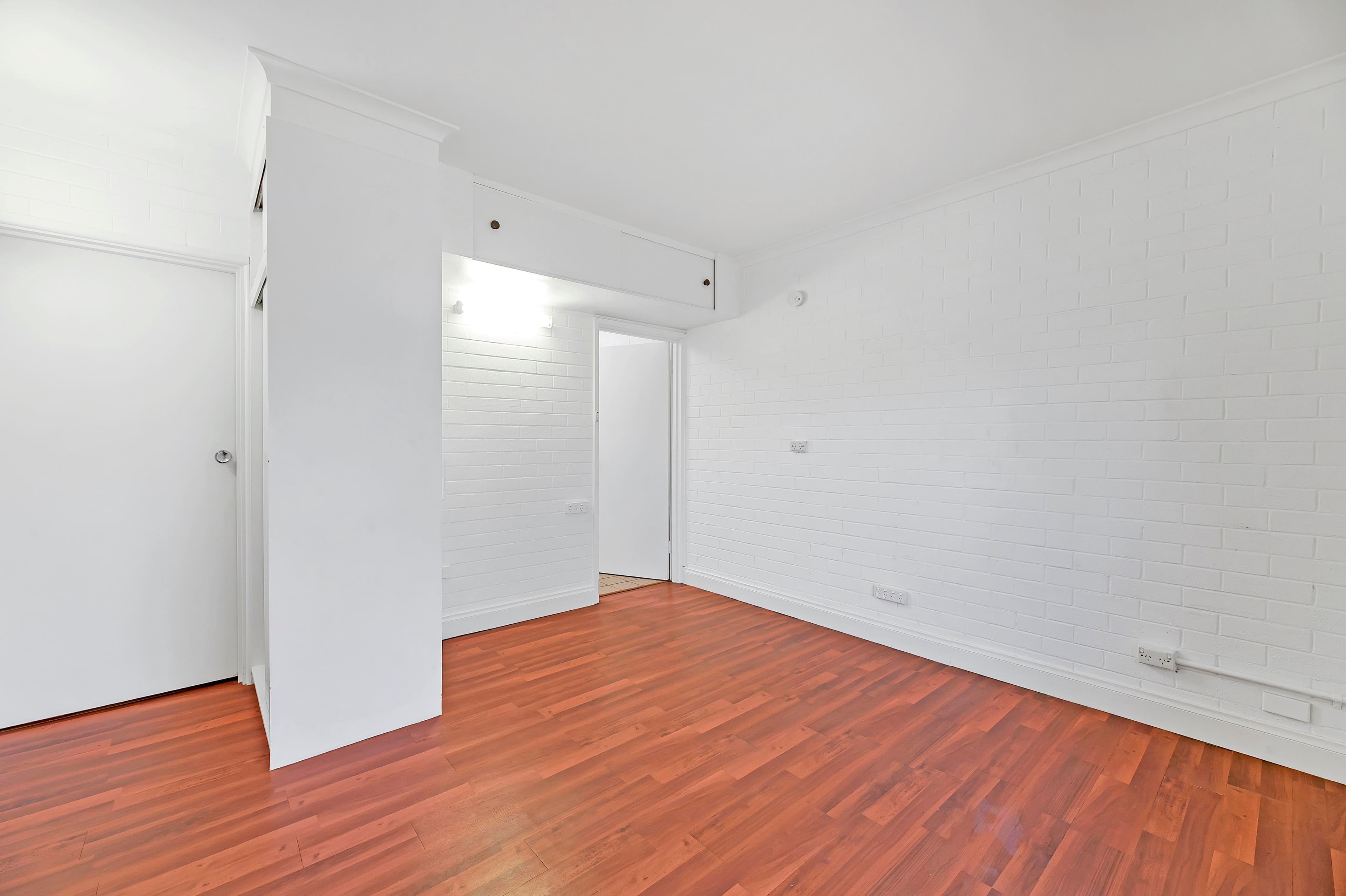 13-15 Gilmore Place, Queanbeyan NSW 2620, Queanbeyan West - Thumbnail 4