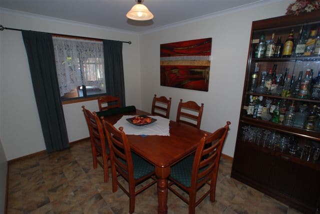33 Falcon Drive, PARAFIELD GARDENS SA 5107, Parafield Gardens - Thumbnail 3