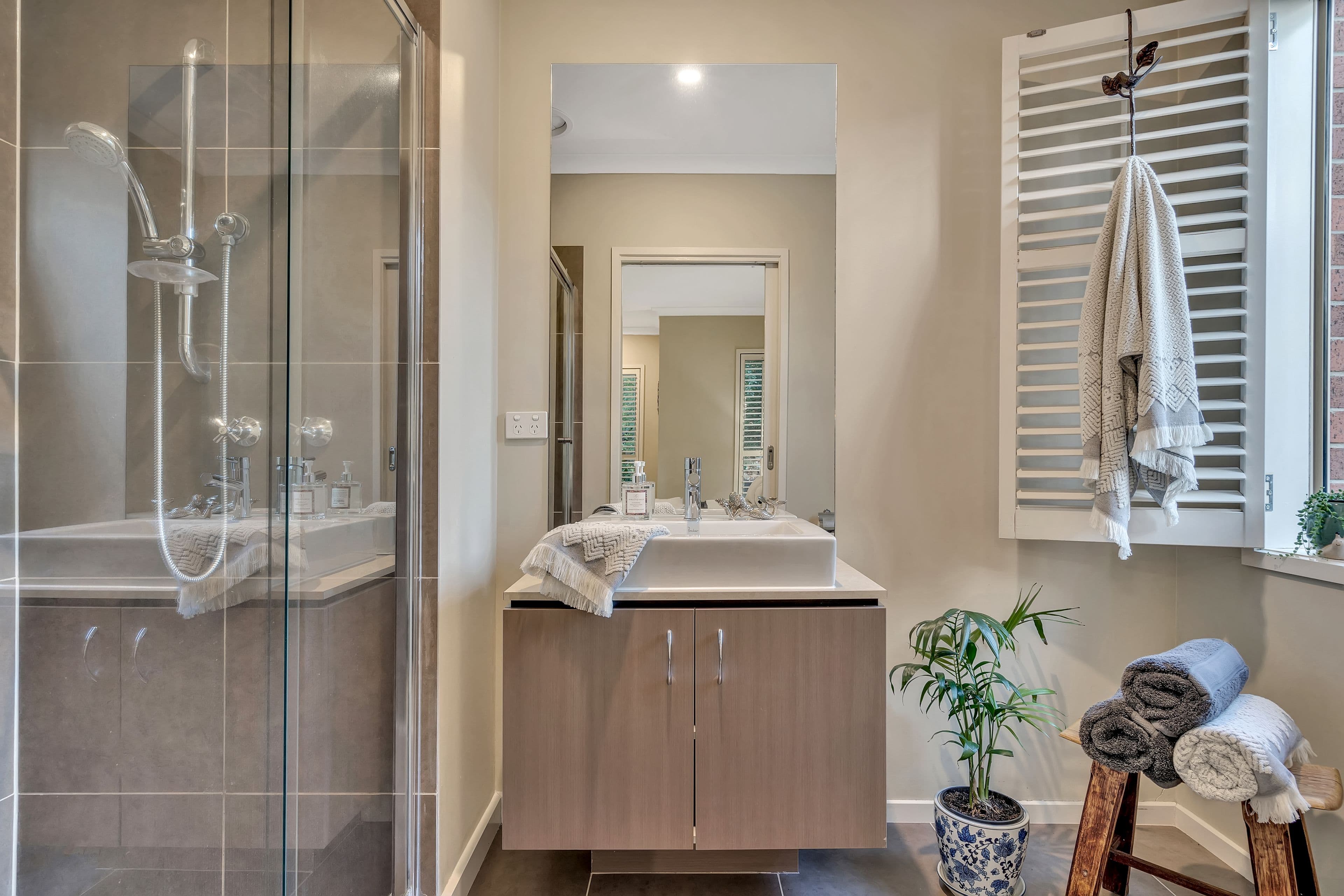 10 Meadow Street, Craigieburn VIC 3064, Craigieburn - Thumbnail 7
