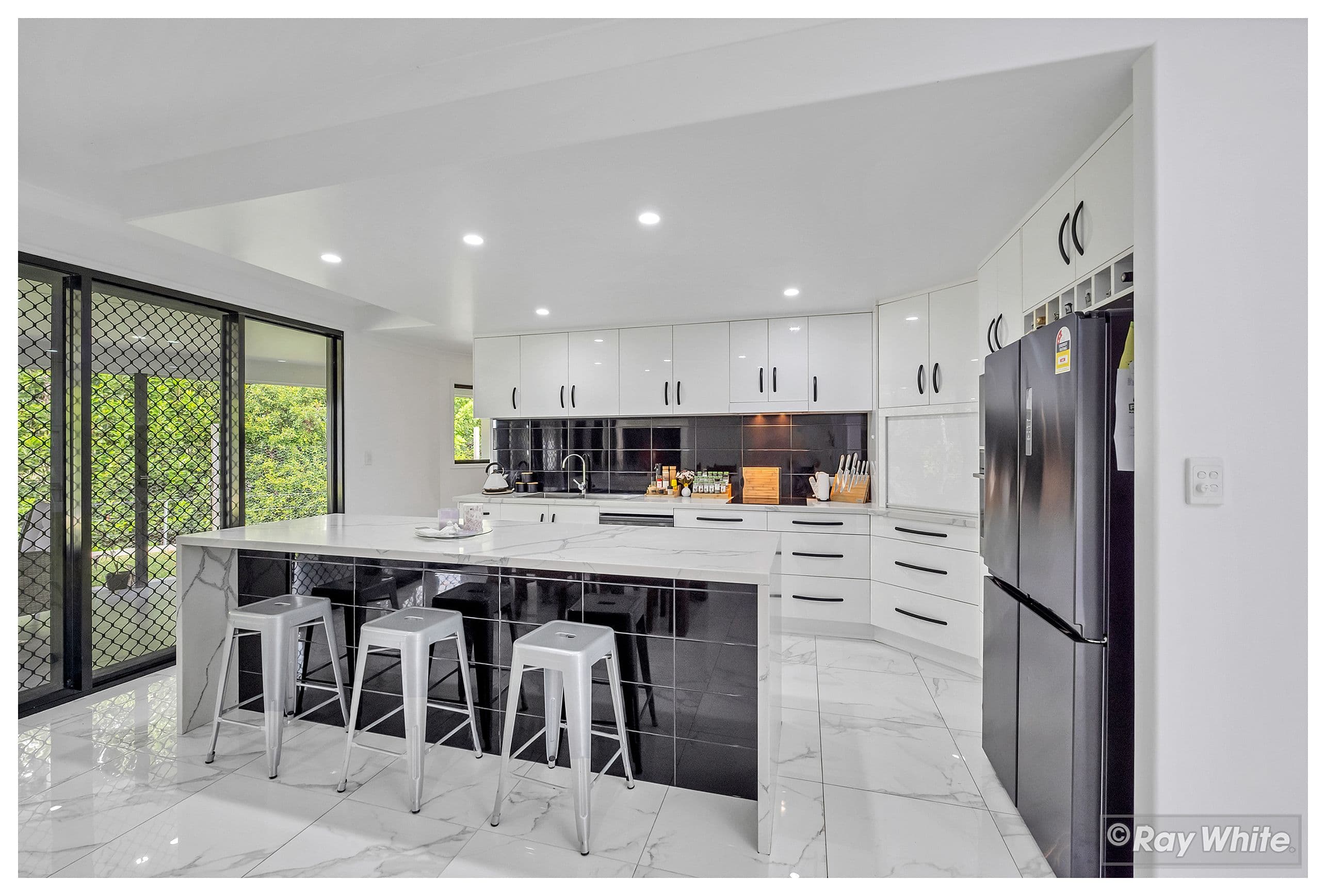 11 Bradley Place, Kawana QLD 4701, Kawana - Thumbnail 4