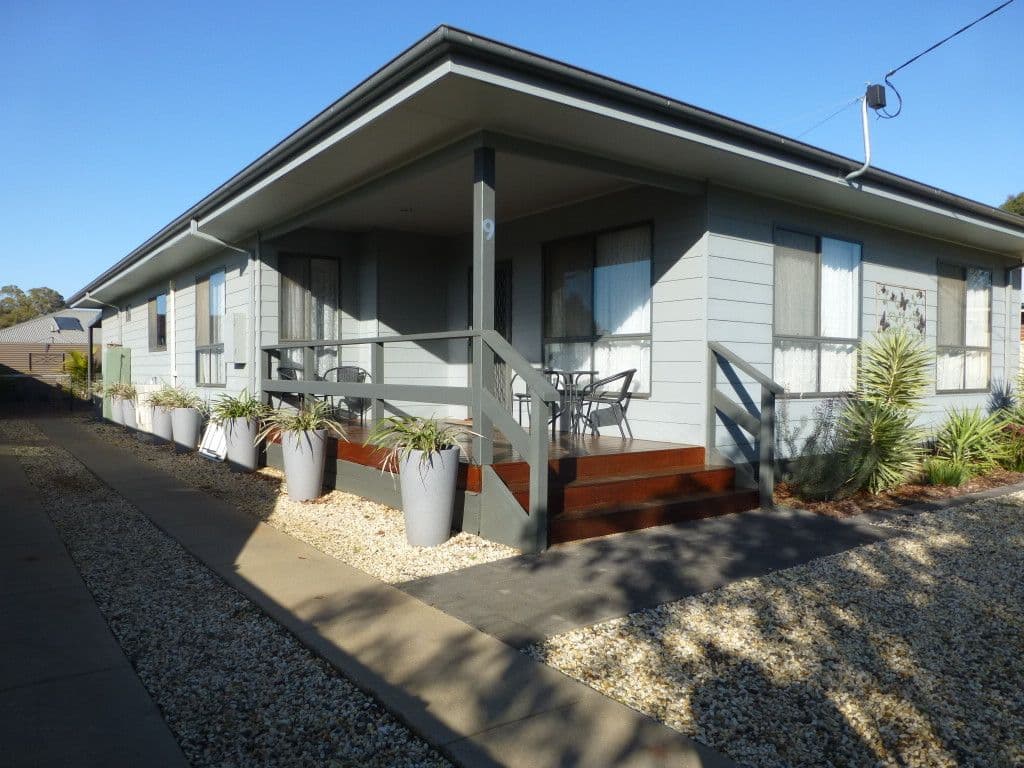 9 Garden Crescent, ECHUCA VIC 3564, Echuca - Image 1