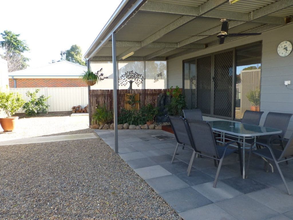 9 Garden Crescent, ECHUCA VIC 3564, Echuca - Thumbnail 7
