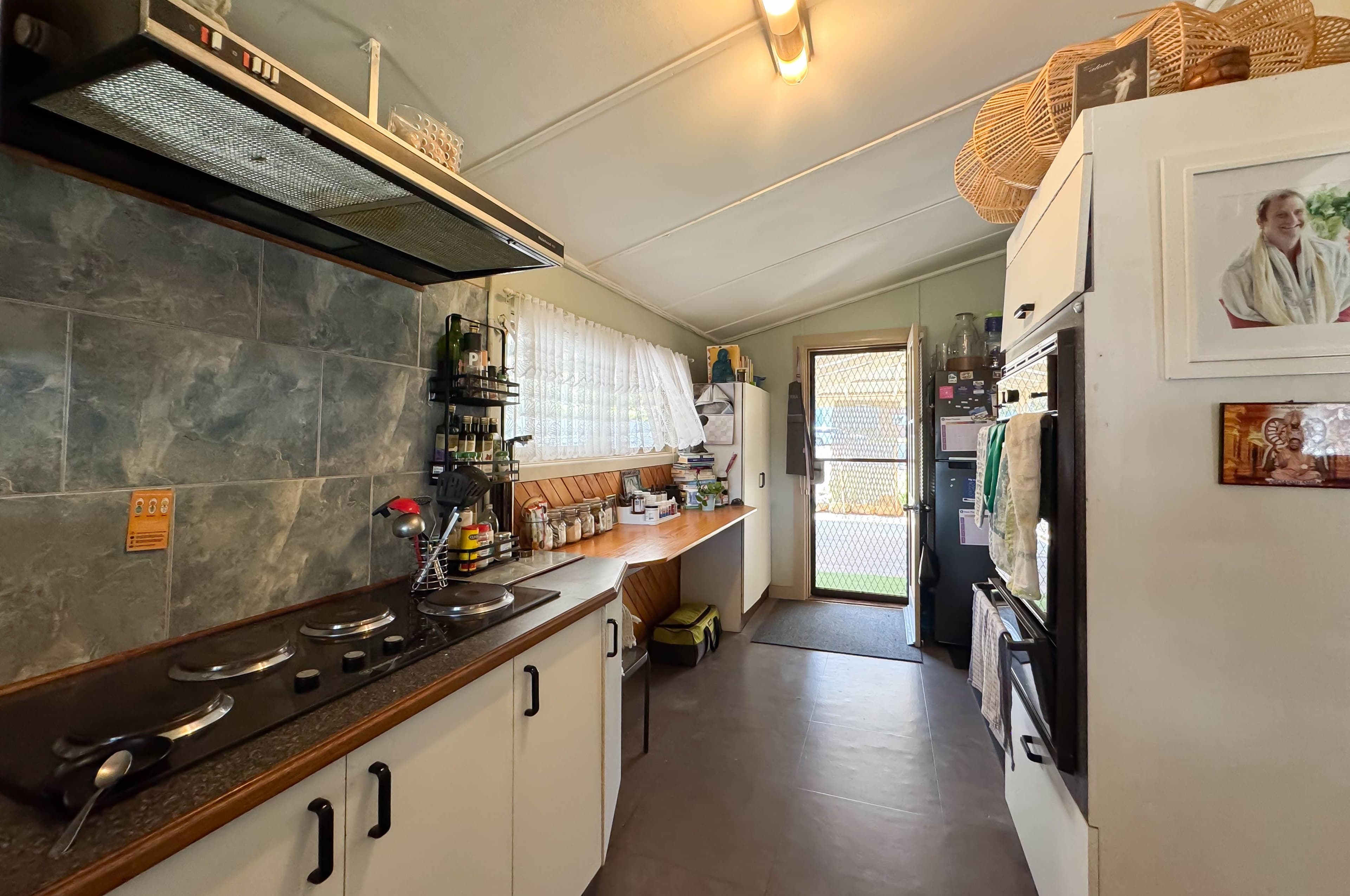 98 Euchie Street, Peak Hill NSW 2869, Peak Hill - Thumbnail 2