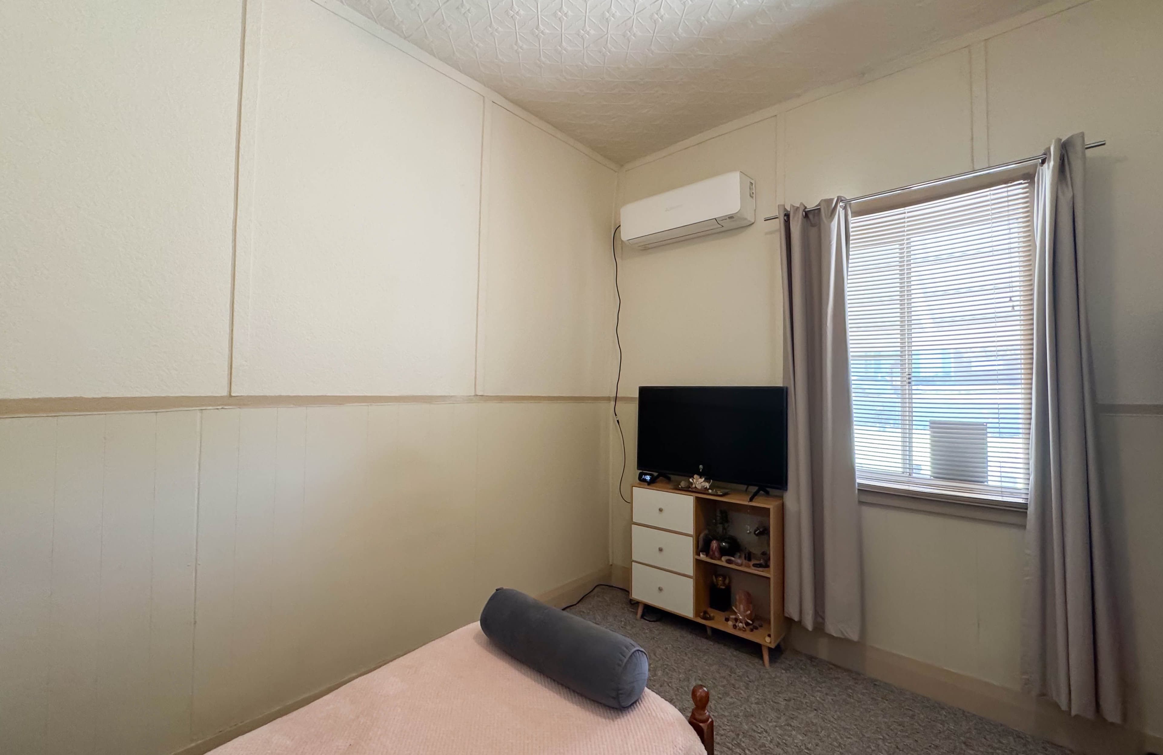 98 Euchie Street, Peak Hill NSW 2869, Peak Hill - Thumbnail 6