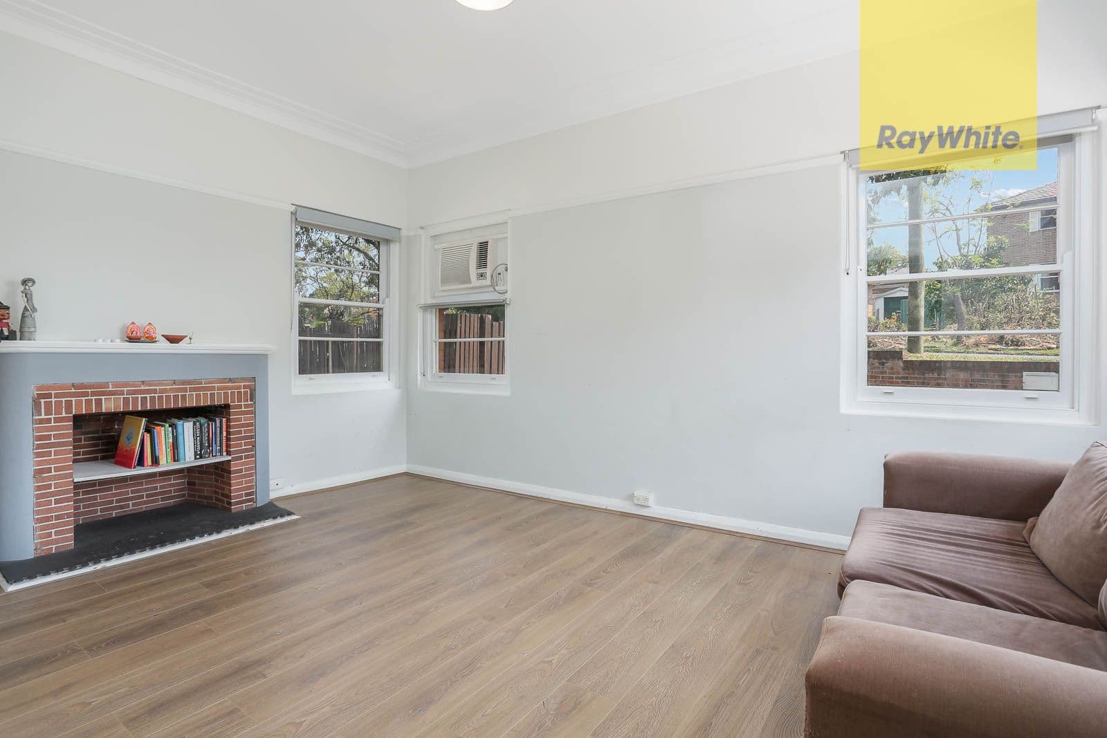34 Church Avenue, Westmead - Thumbnail 3