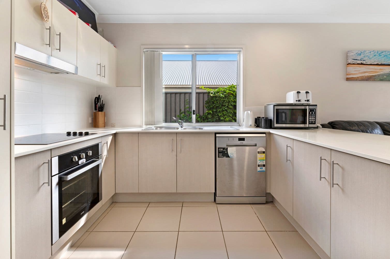 25 Gatina Crescent, Coomera QLD 4209, Coomera - Thumbnail 5