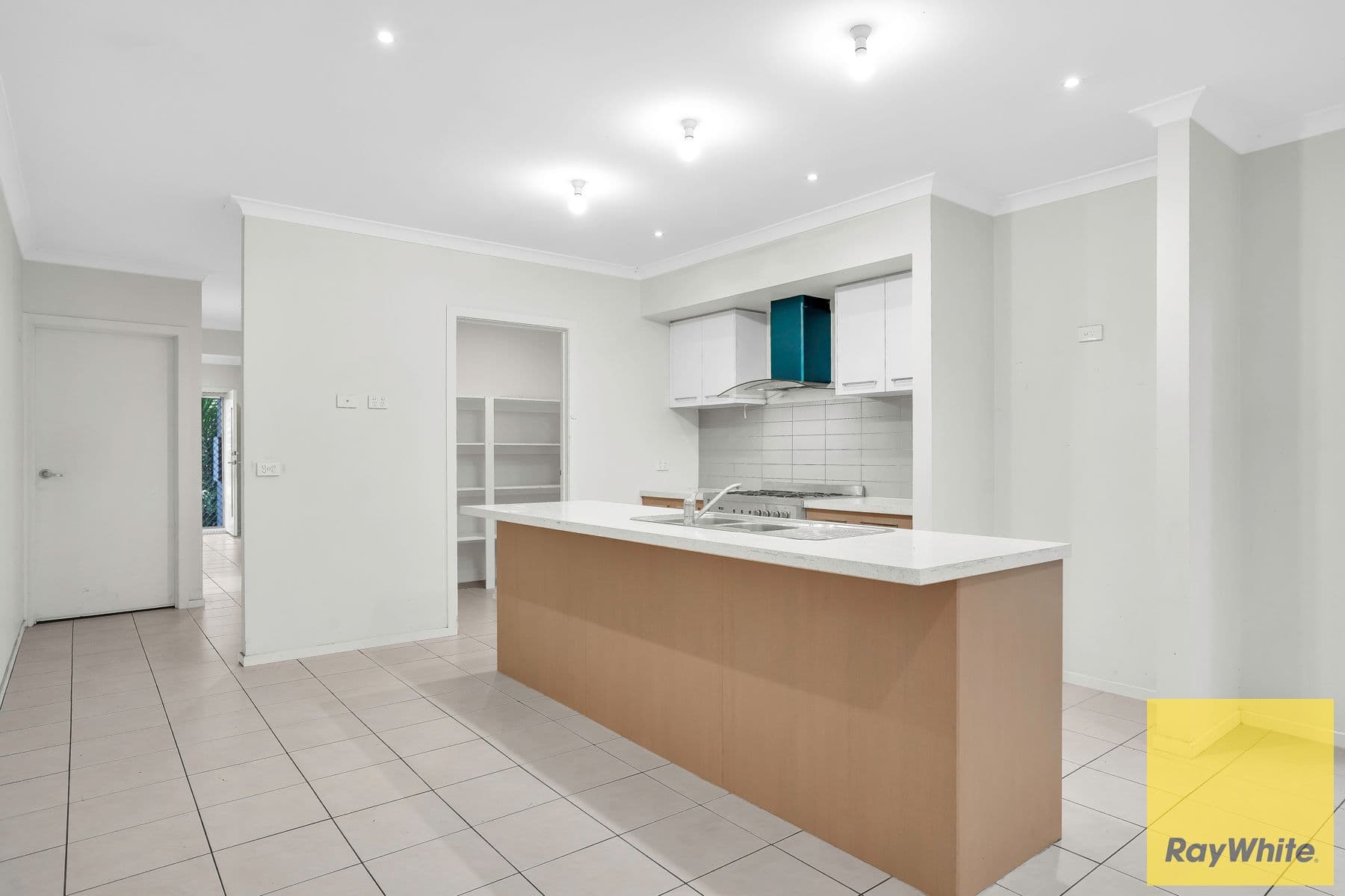 16 Parkvista Drive, Truganina VIC 3029, Truganina - Thumbnail 4