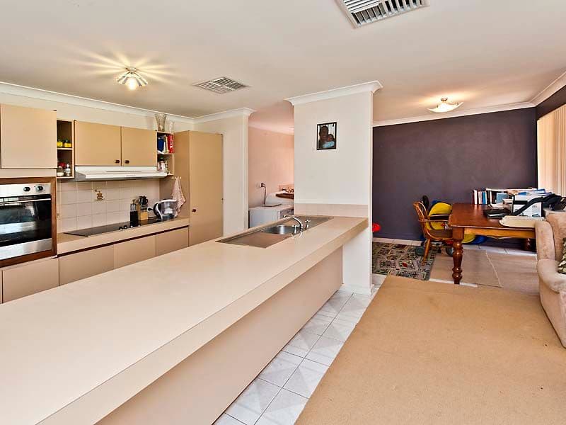 101 Seabrooke Avenue, ROCKINGHAM WA 6168, Rockingham - Thumbnail 3