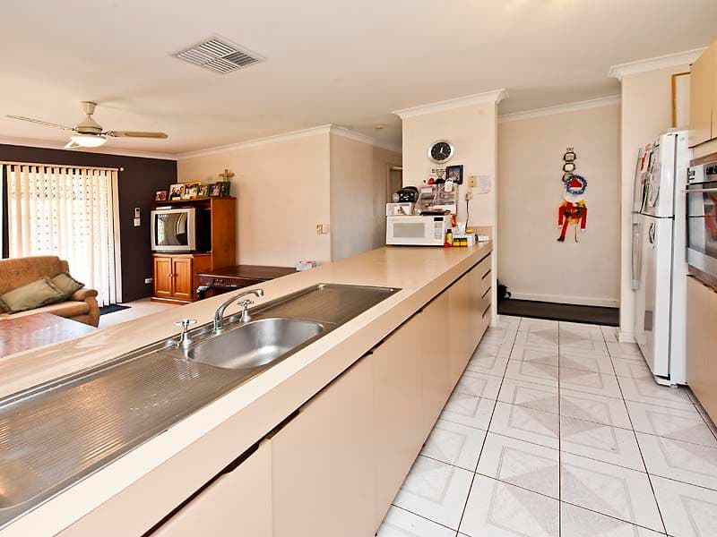 101 Seabrooke Avenue, ROCKINGHAM WA 6168, Rockingham - Thumbnail 8