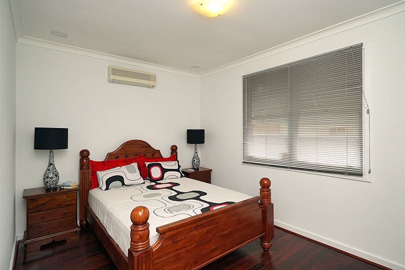 8 Burdham Way, Balga WA 6061, Balga - Thumbnail 2