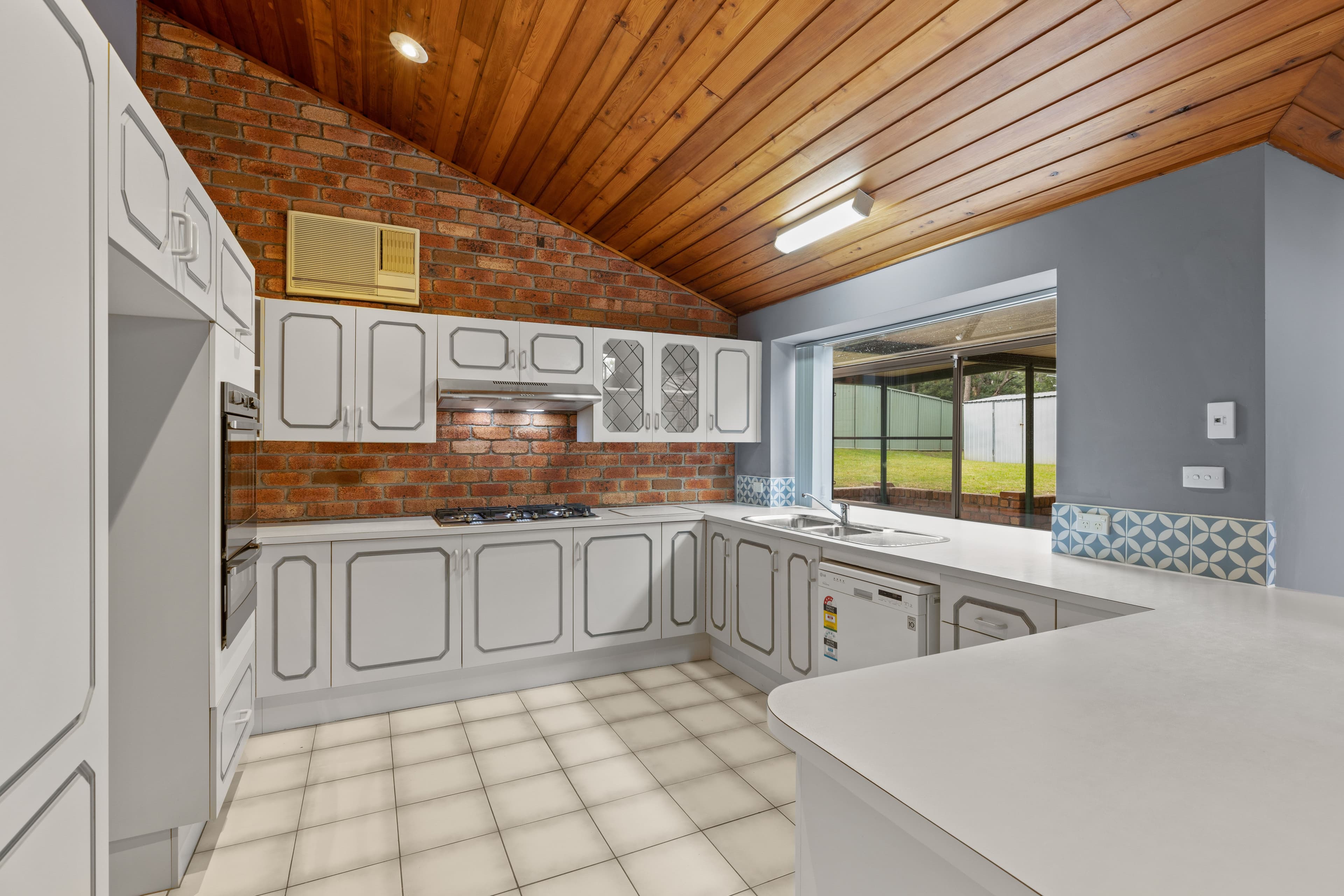 1 Tobin Close, North Nowra NSW 2541, North Nowra - Thumbnail 2