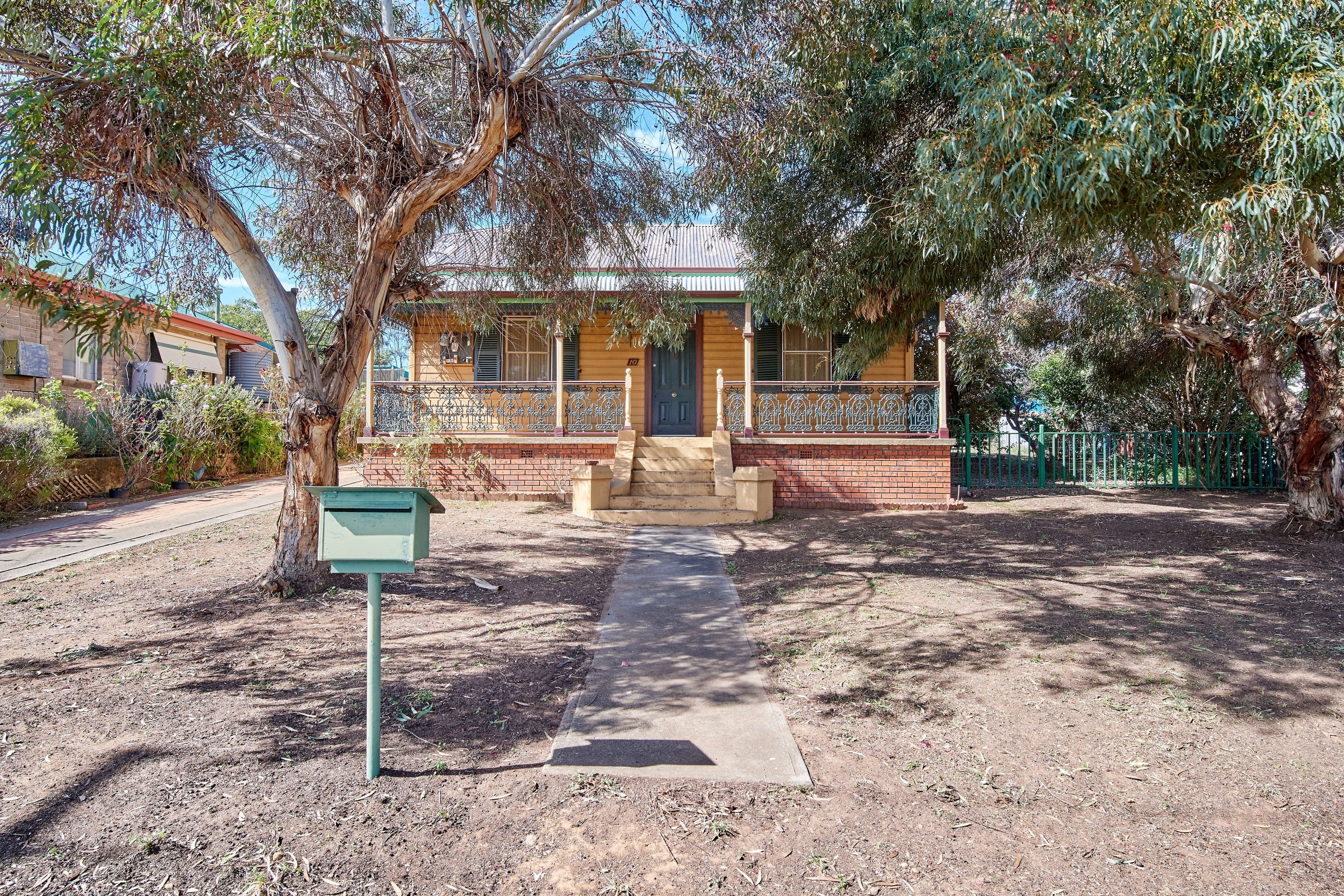 10 Goulburn Street, Junee NSW 2663, Junee - Image 1