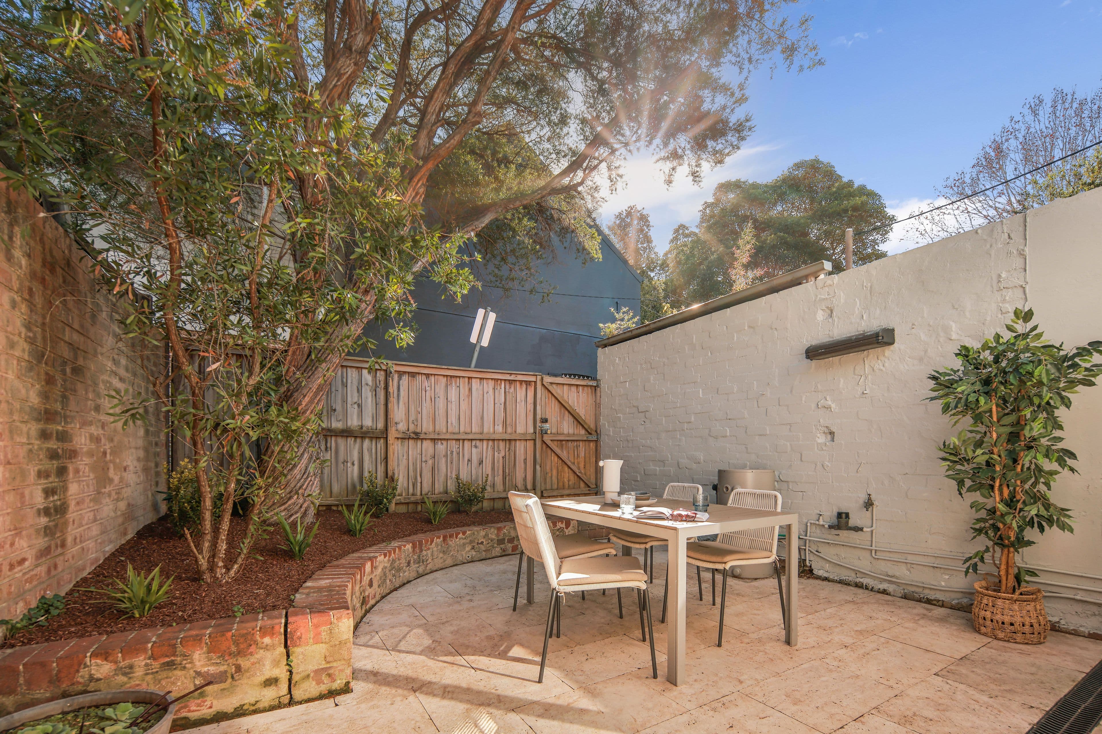 79 Lennox Street, Newtown NSW 2042, Newtown - Thumbnail 2