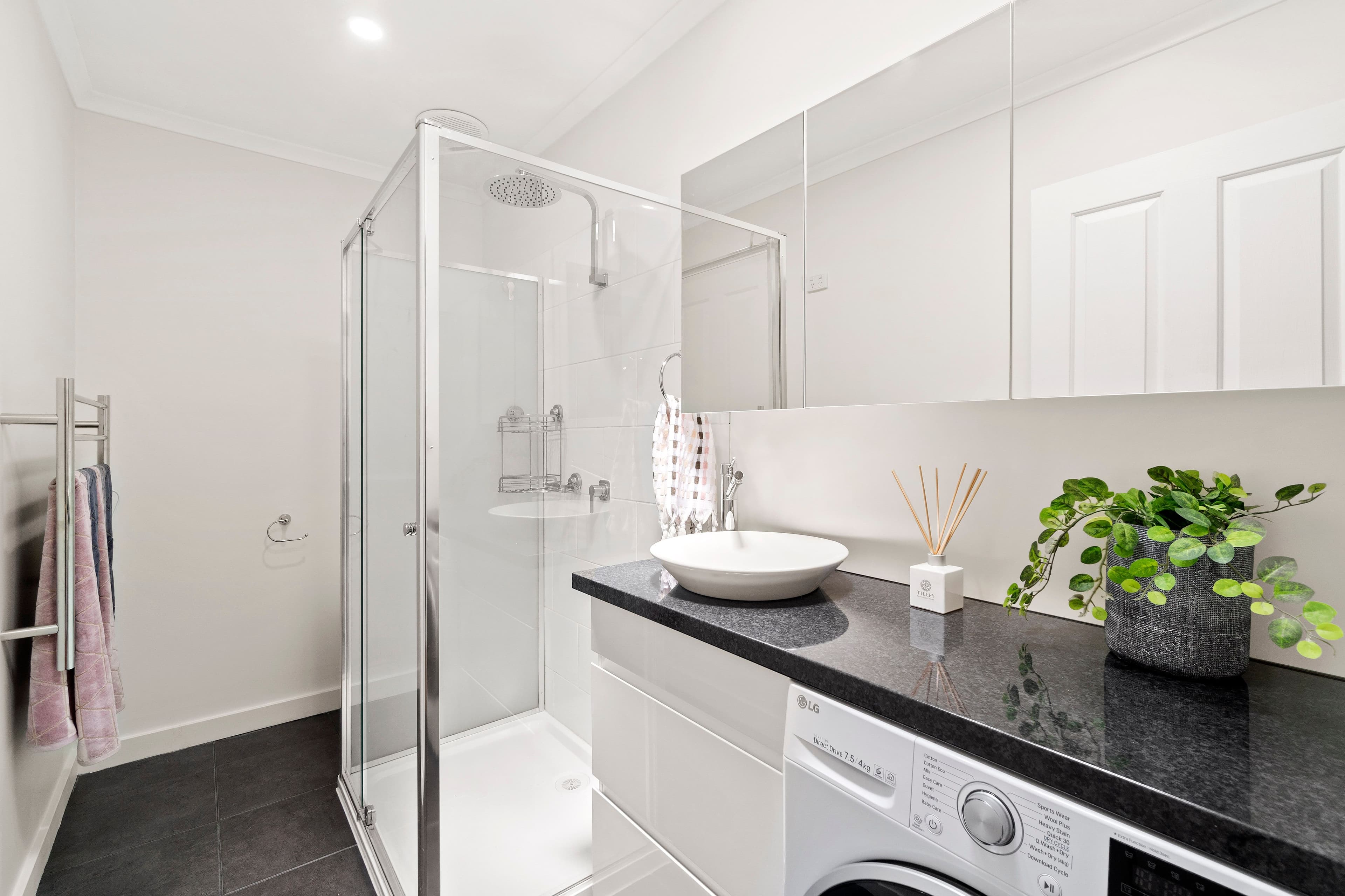 10-12 Ray Street, Croydon VIC 3136, Croydon - Thumbnail 6
