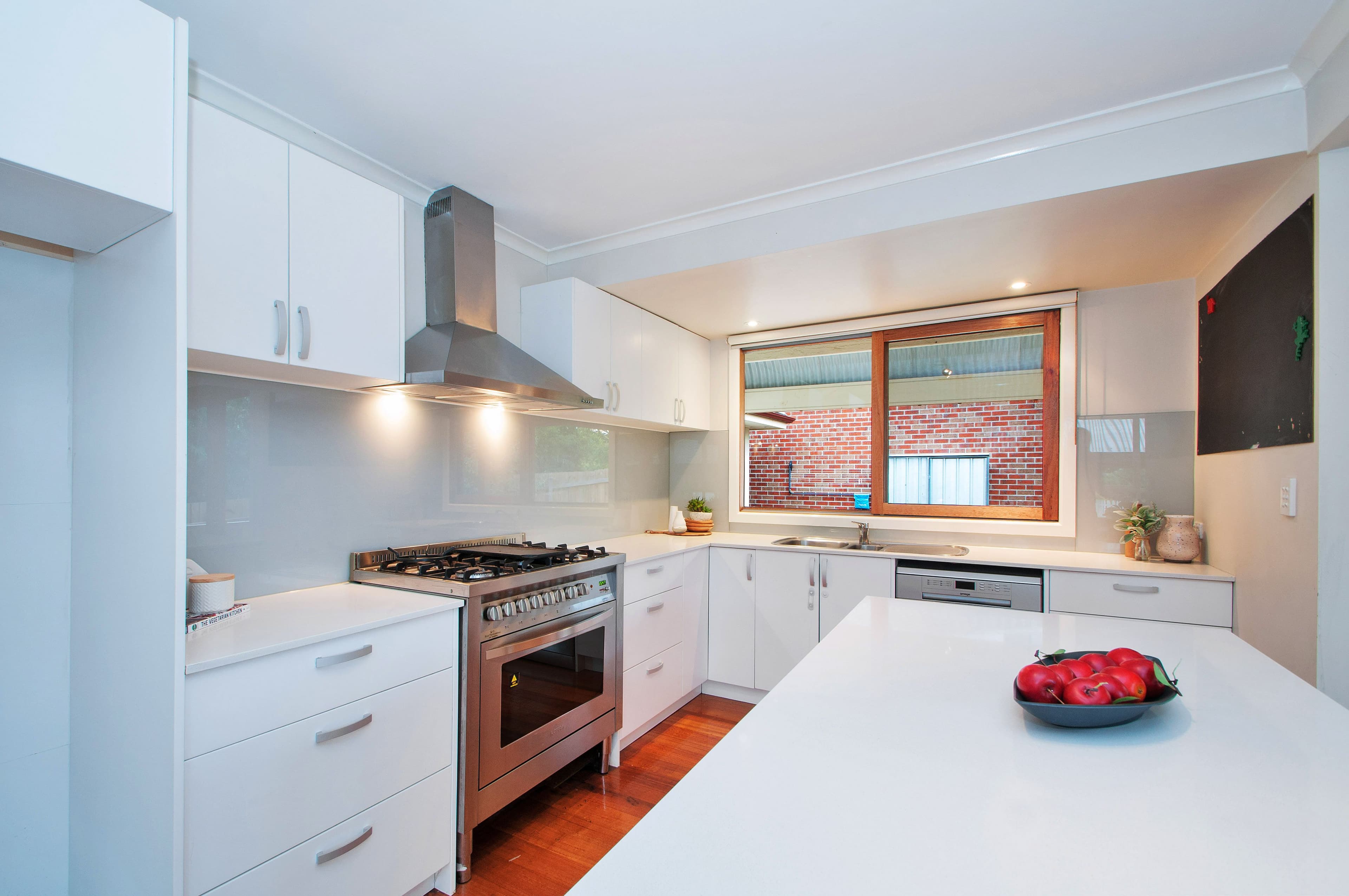 59 Blazey Road, Croydon South VIC 3136, Croydon South - Thumbnail 2