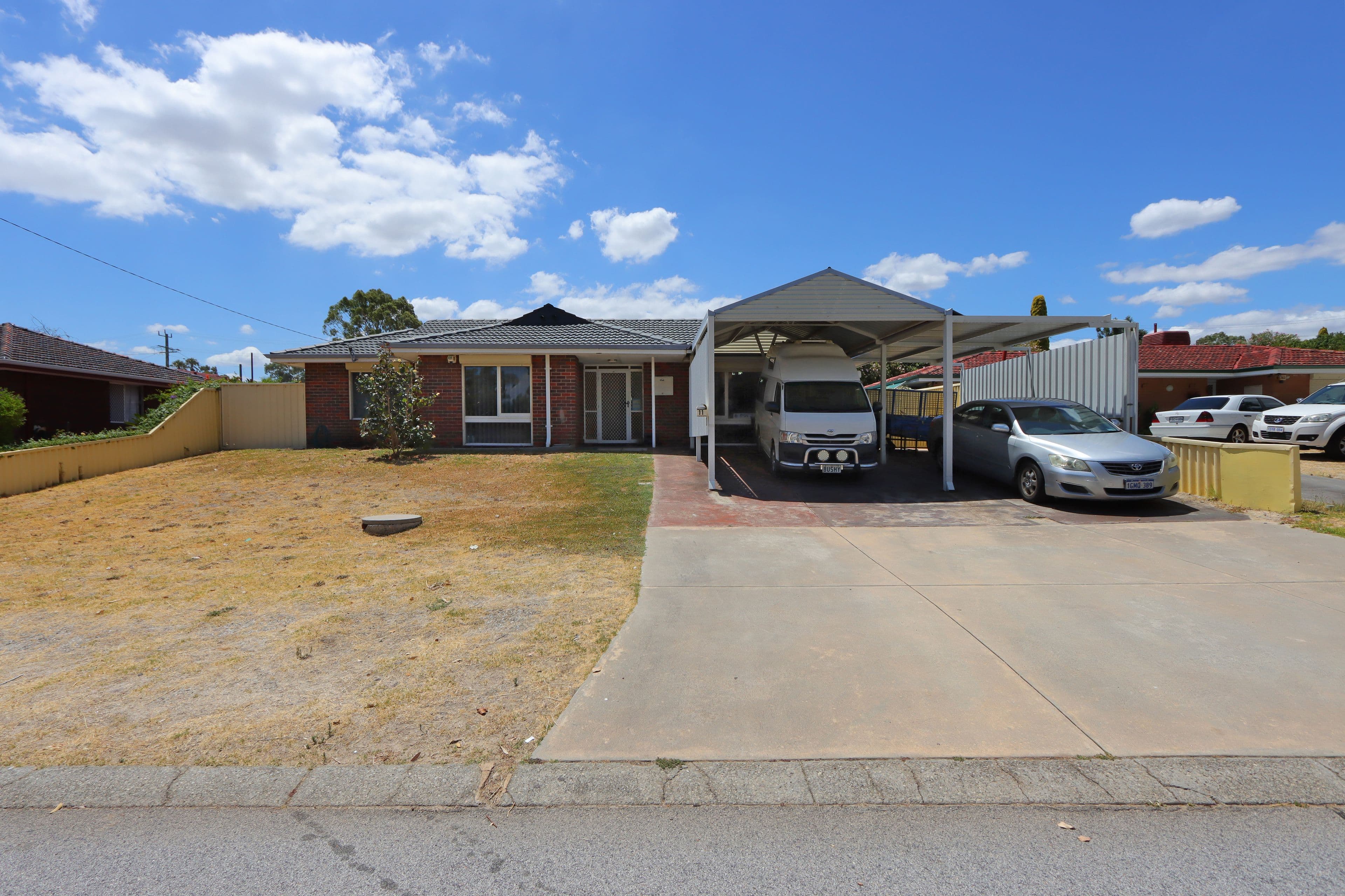 11 Ellesmere Road, Swan View WA 6056, Swan View - Image 1