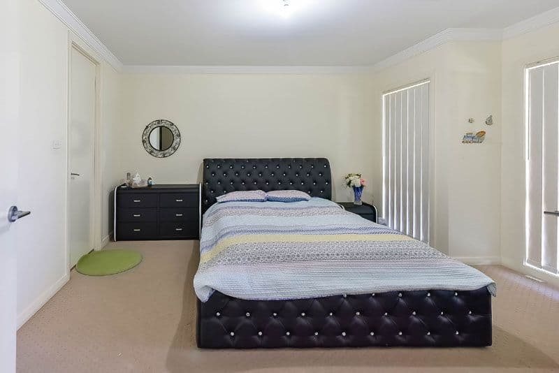 11 Chivers Place, Ingleburn - Thumbnail 5