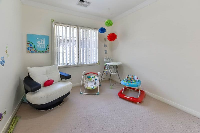 11 Chivers Place, Ingleburn - Thumbnail 8