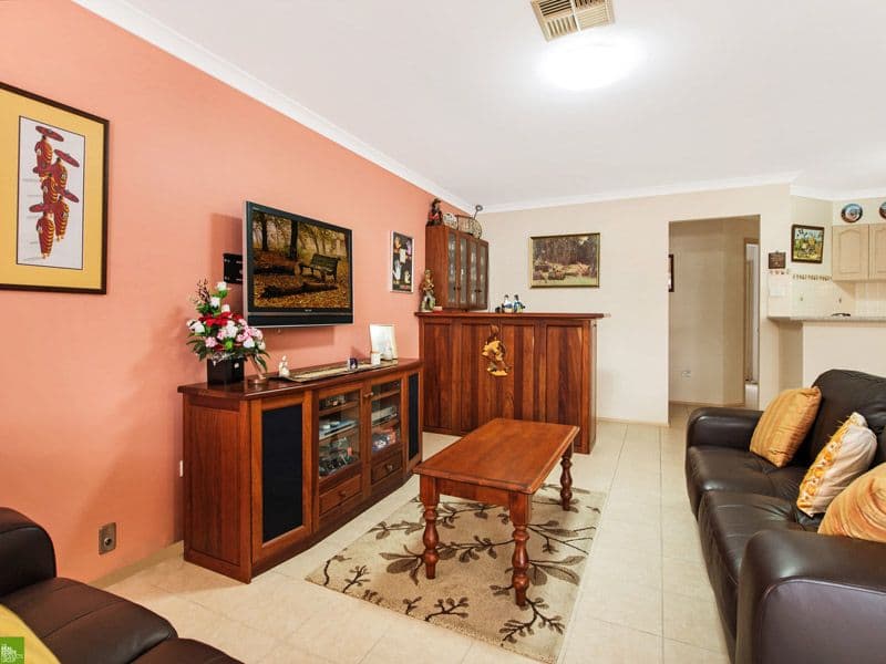 4 Farmhouse Lane, Haywards Bay - Thumbnail 7